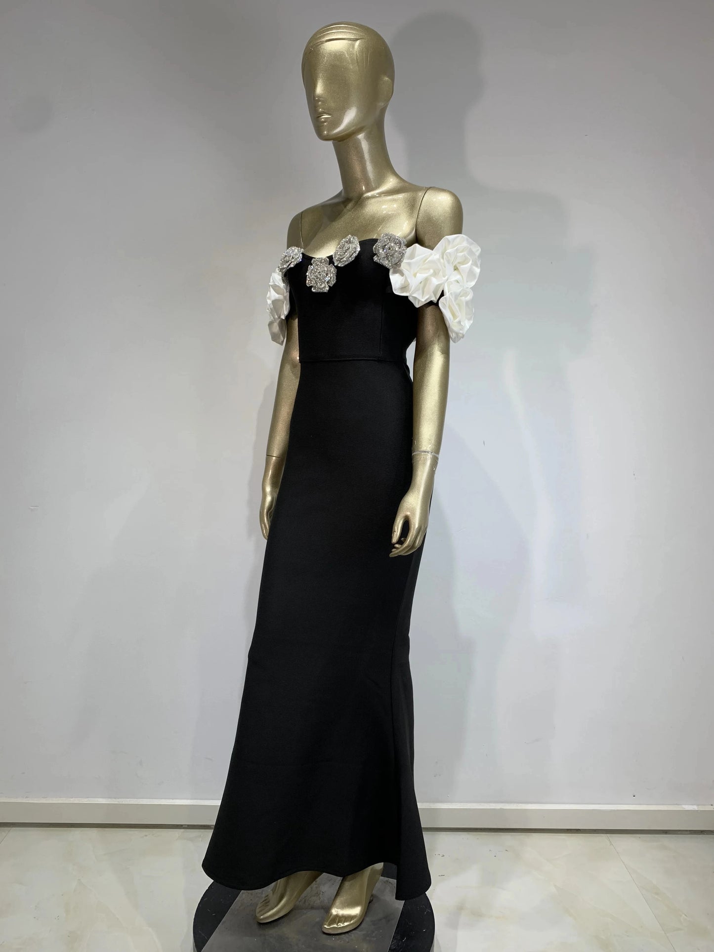 Floral Bardot Maxi Dress Black White HV1469