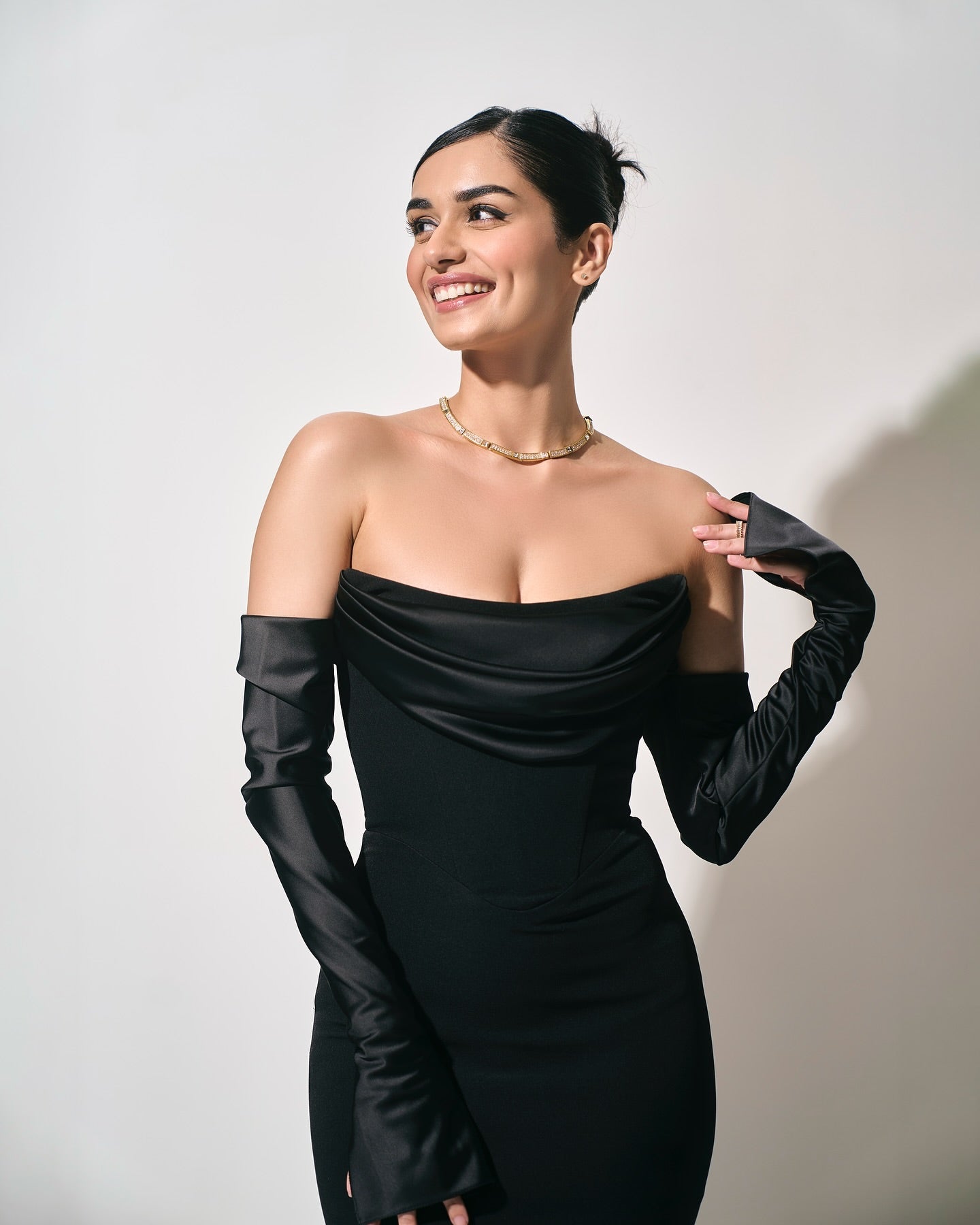 Long Sleeve Strapless Draped Maxi Dress HV2127