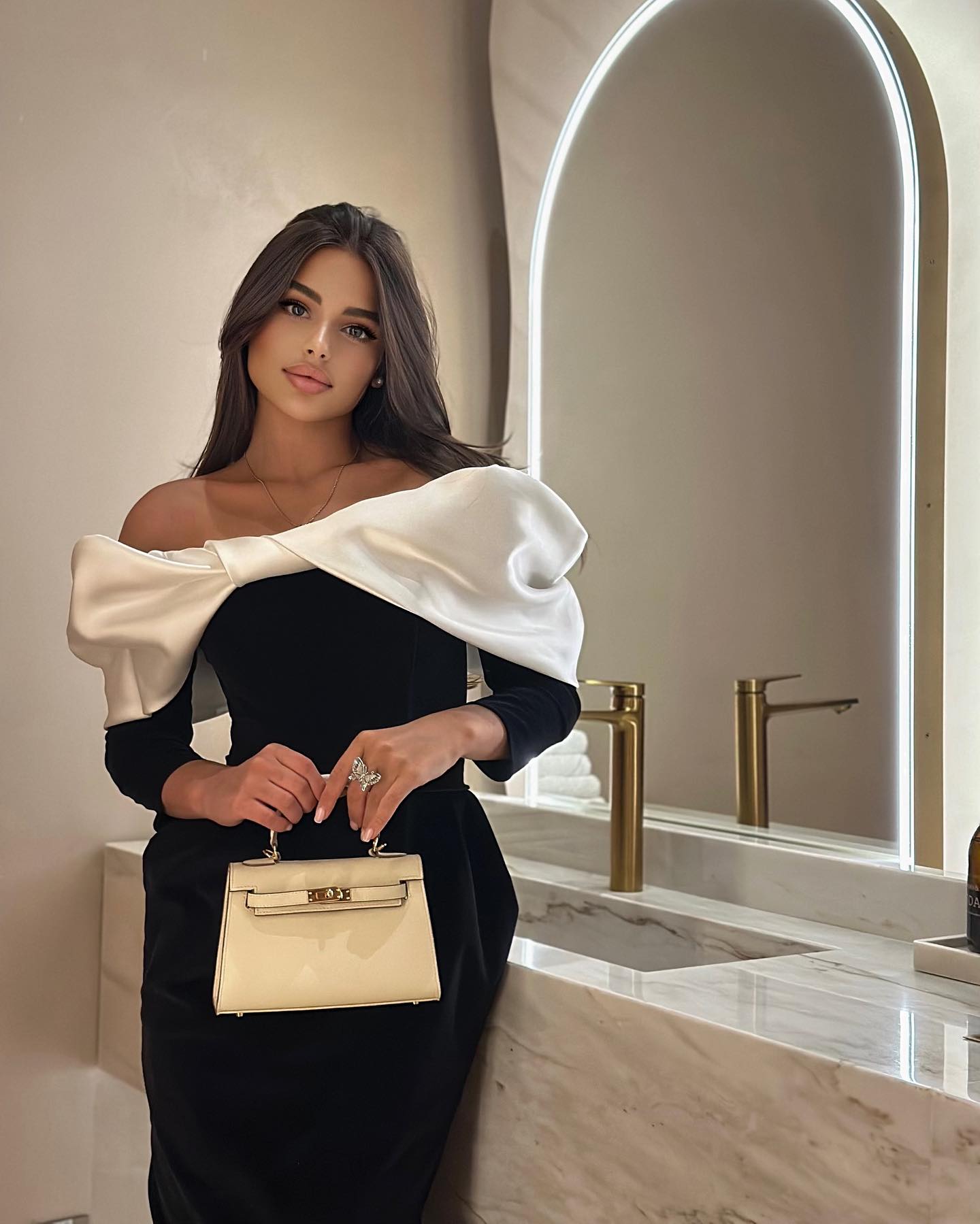 Long Sleeve Puff Bardot Midi Dress Black White HV1803