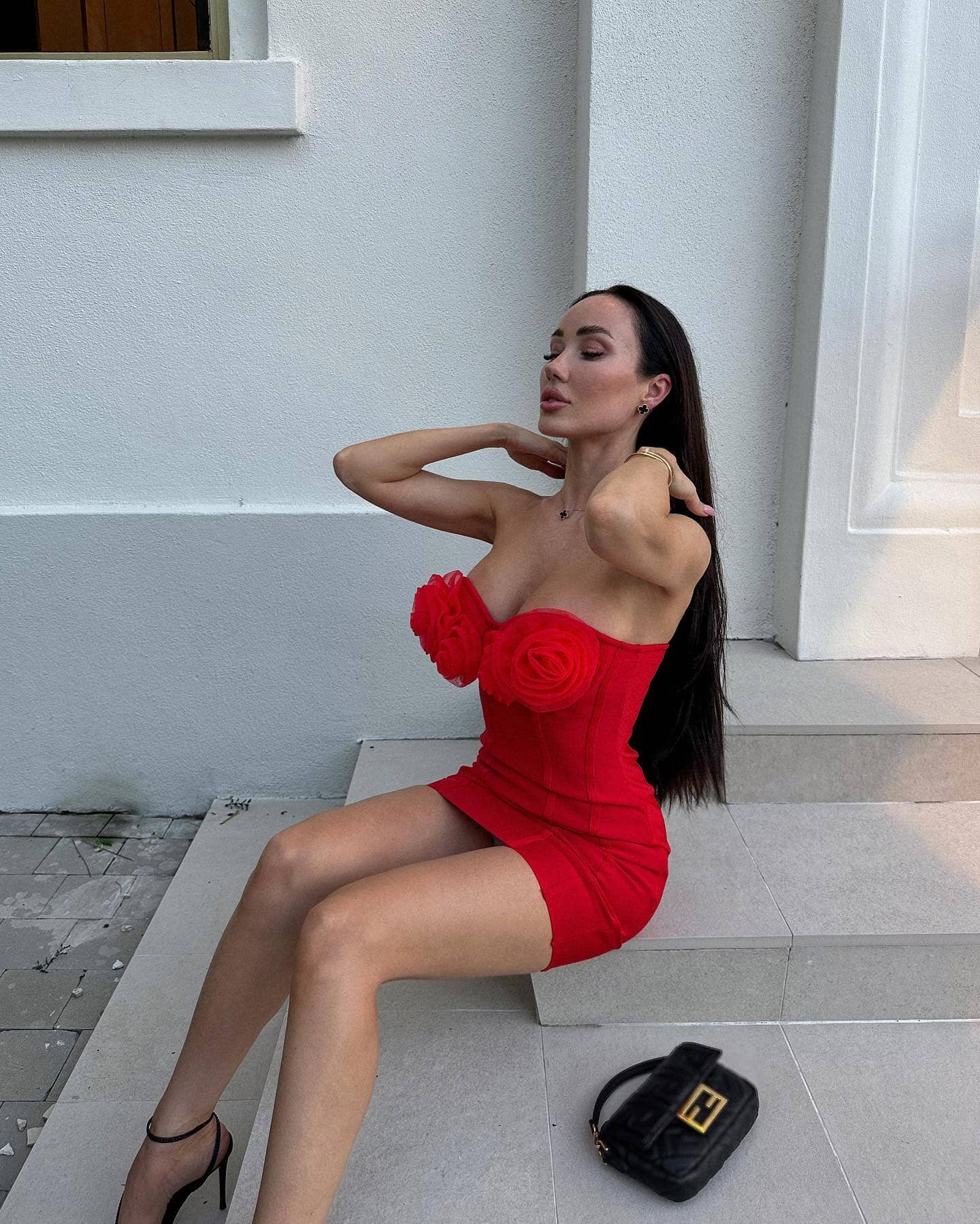 Flower Detail Strapless Dress Red HV9548