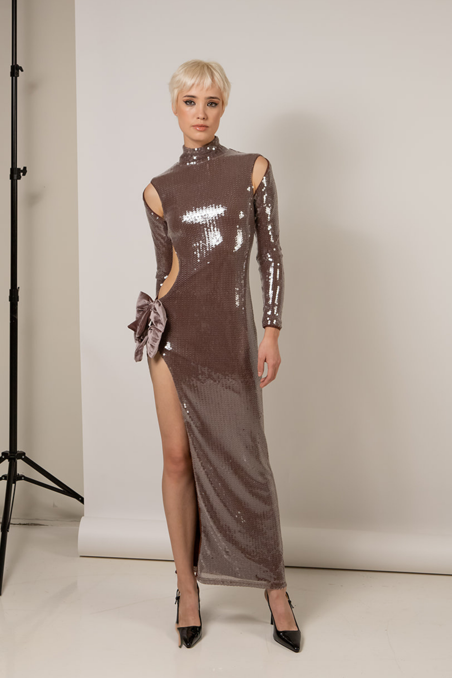 Long Sleeve Bow Detail Sequin Maxi Dress HV1705