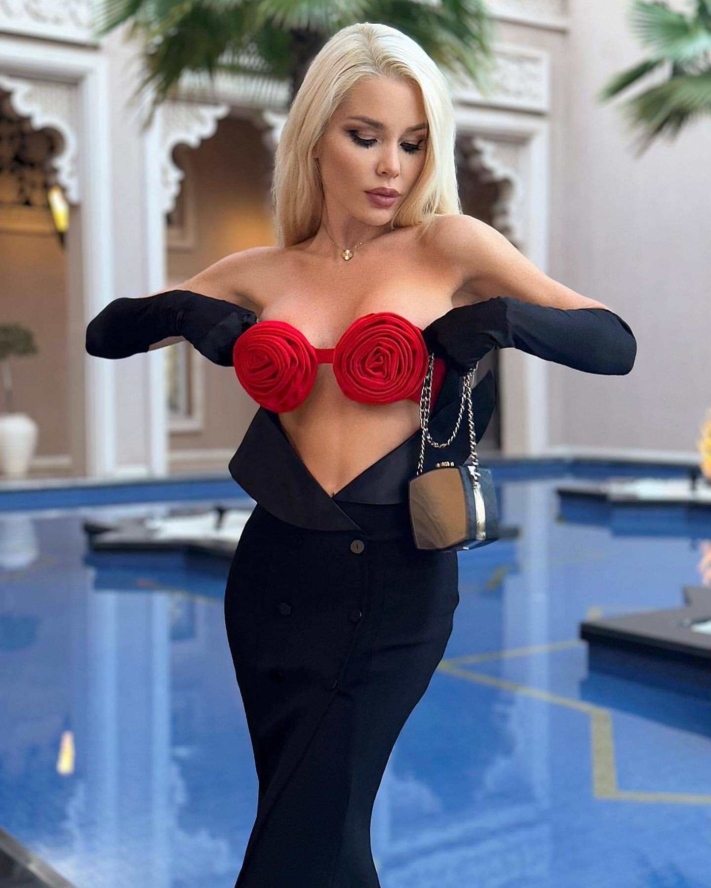 Rose Bustier Mermaid Maxi Dress Black Red HV9744
