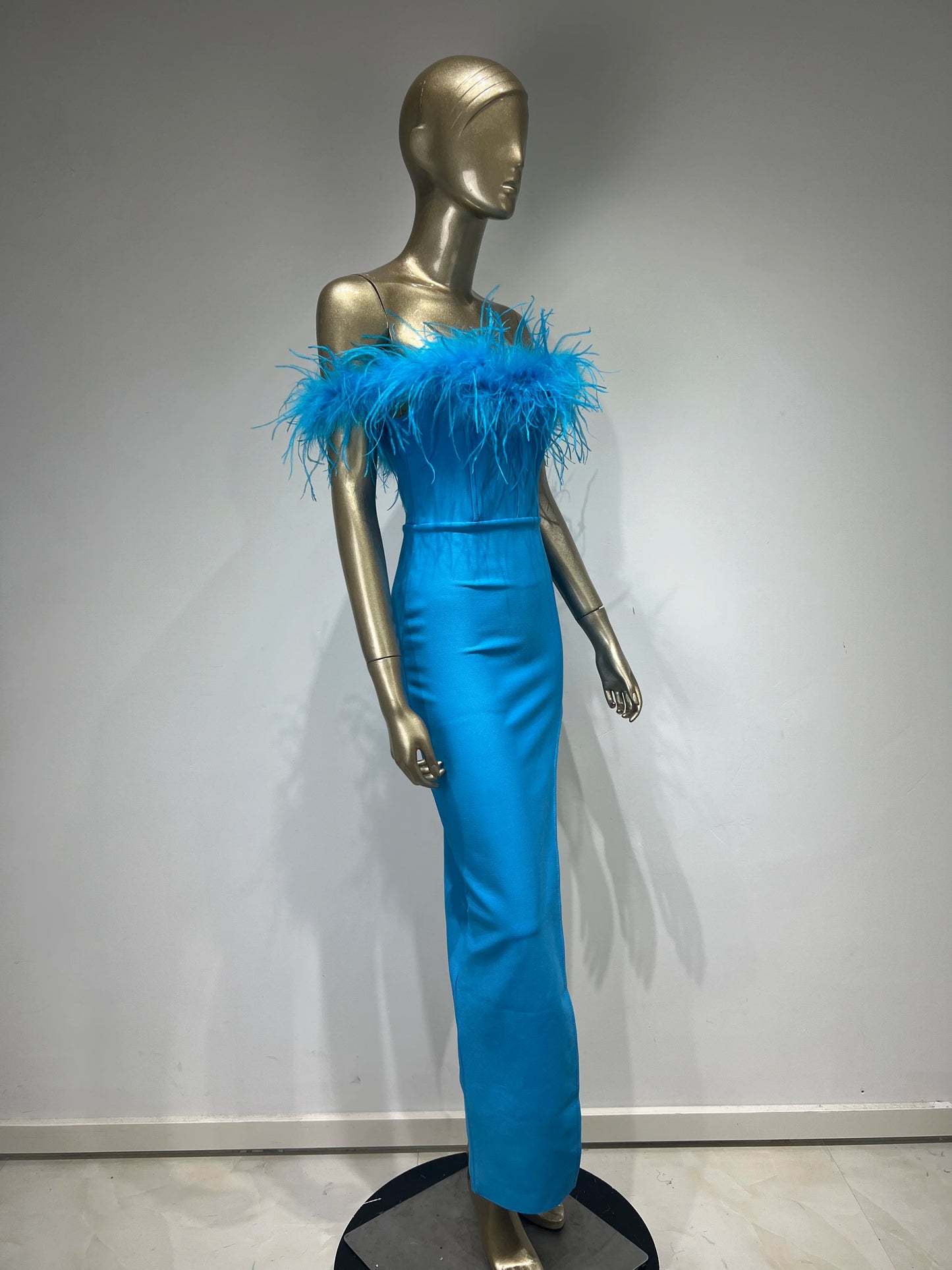 Feather Off Shoulder Maxi Dress HV9332