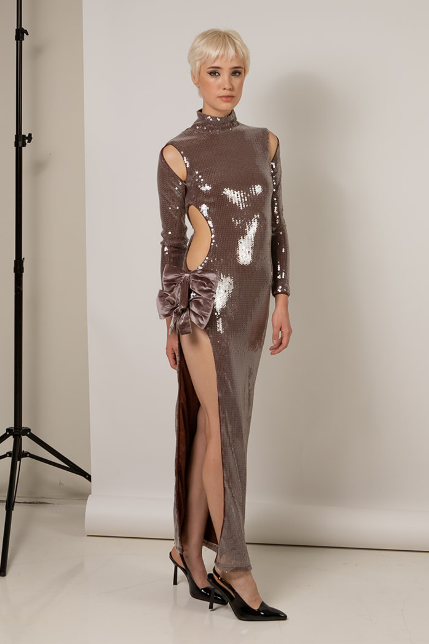 Long Sleeve Bow Detail Sequin Maxi Dress HV1705