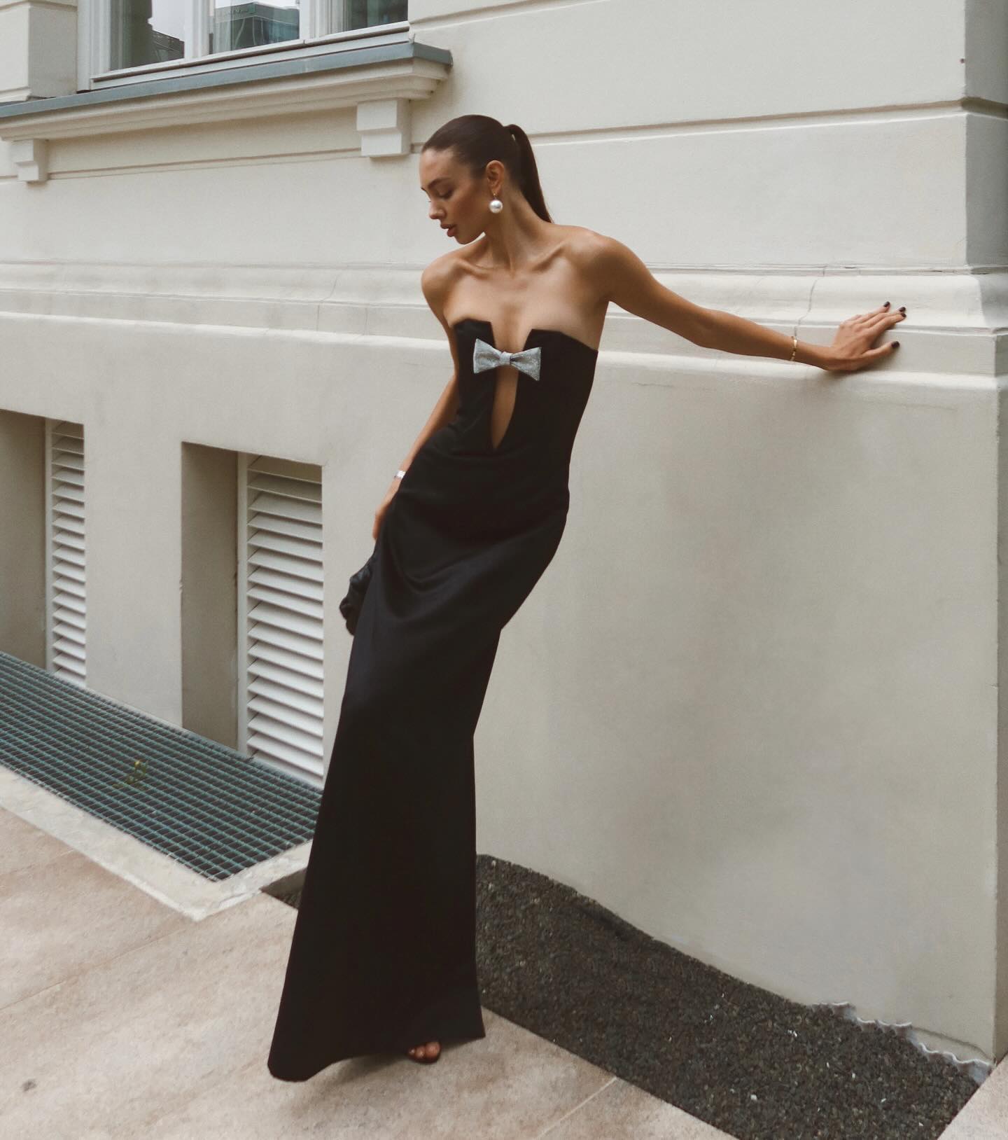 Strapless Crystal Bow Maxi Dress Black HV1775