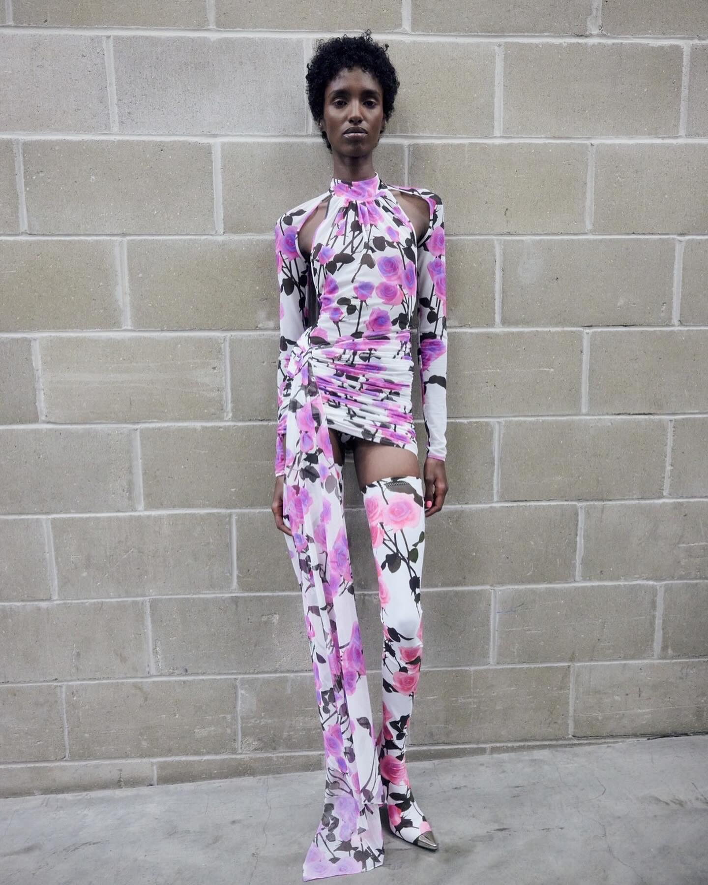 Long Sleeve Floral Backless Dress Pink HV1938