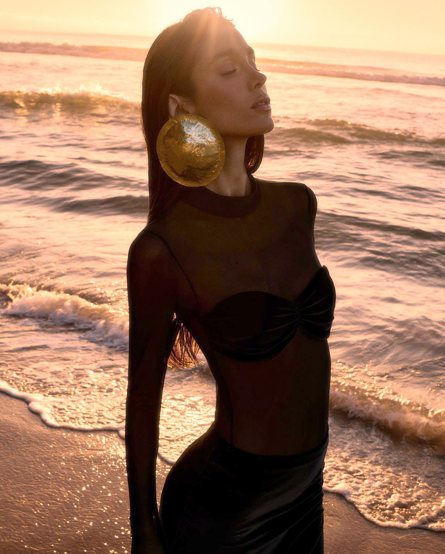 Long Sleeve Bustier Mesh Maxi Dress Black HV1537