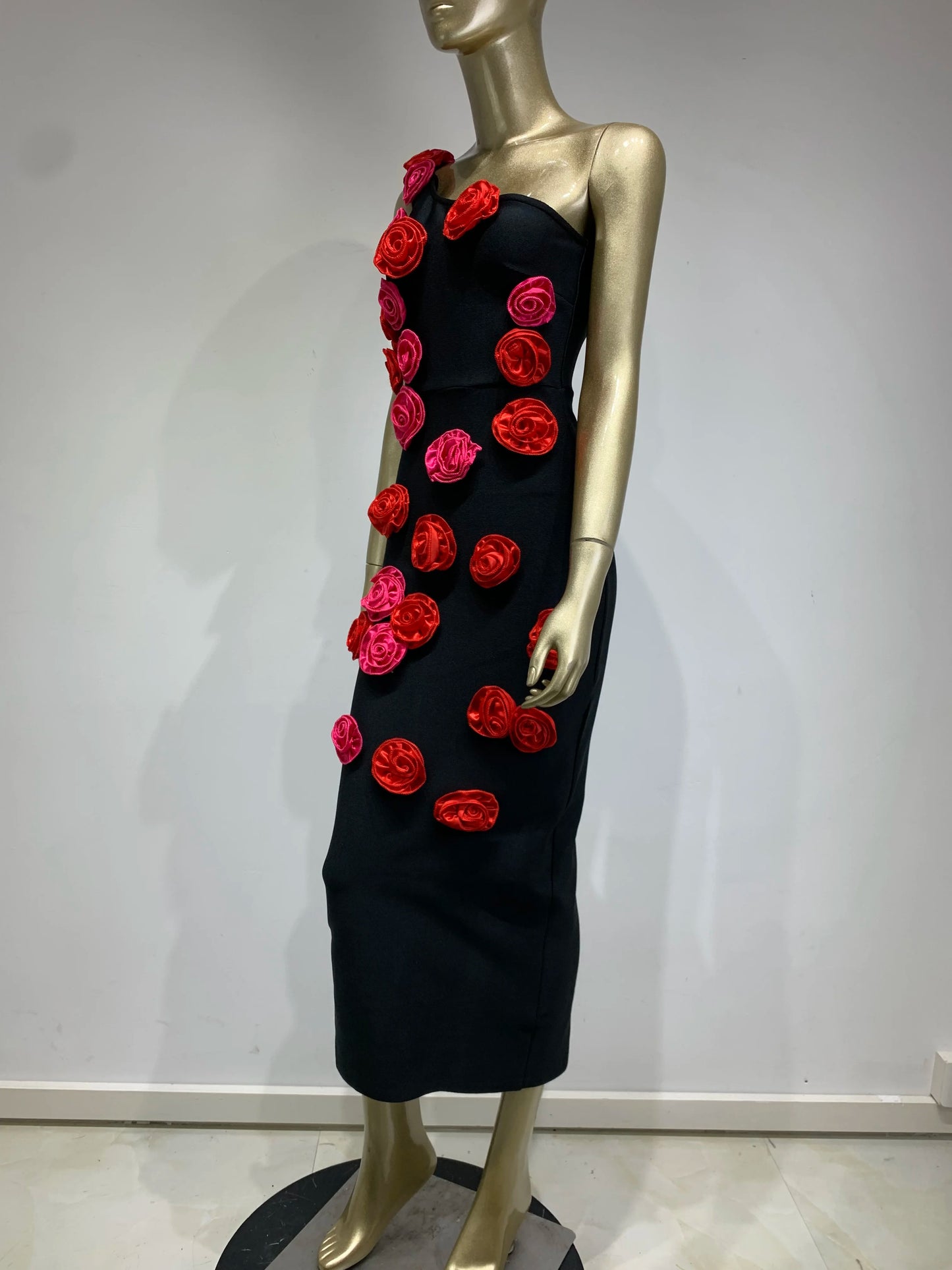 One Shoulder Rose Detail Midi Dress Black HV1094
