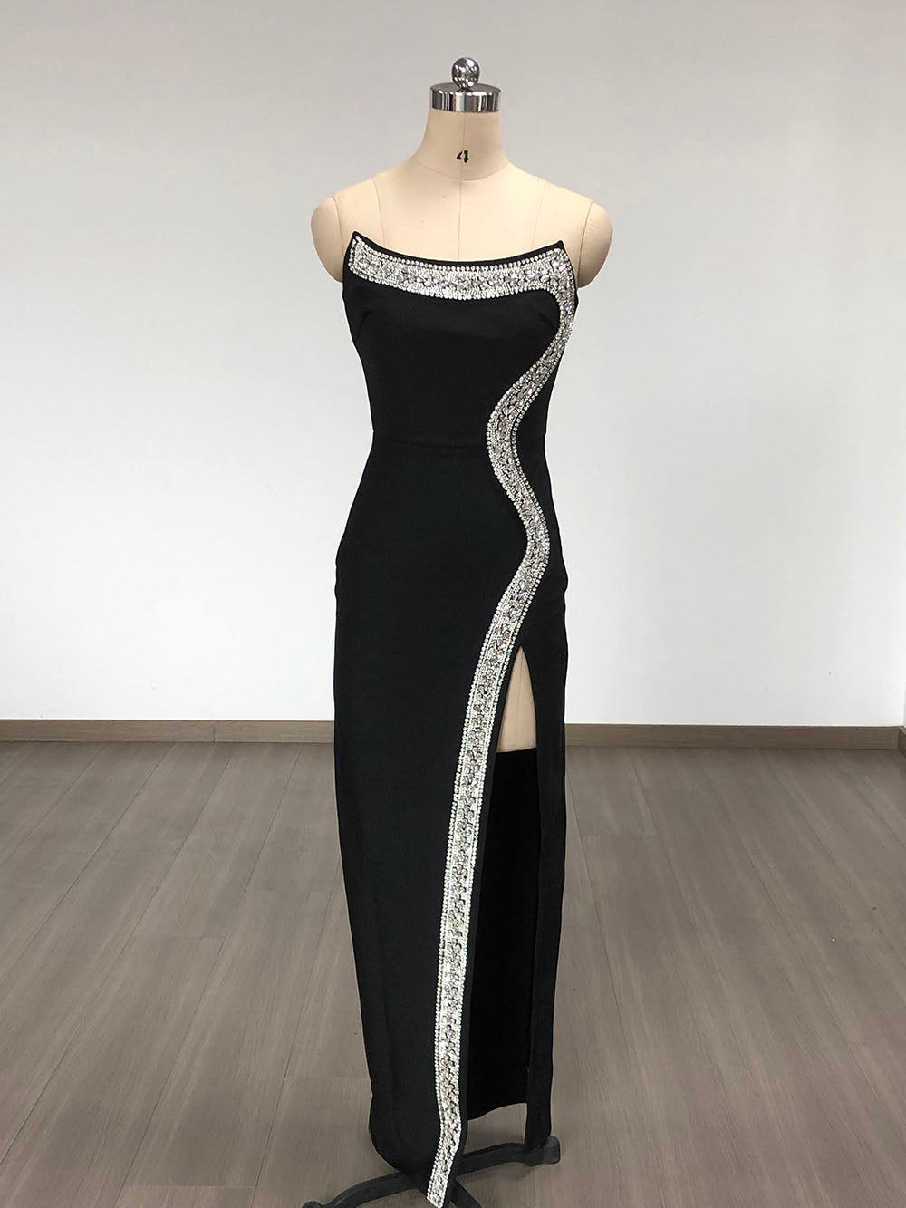 Strapless Design Crystal Detail Maxi Dress Black