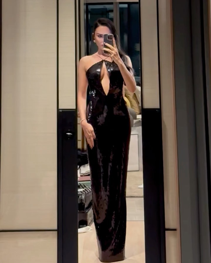 Halter Backless Sequin Maxi Dress Black HV9660