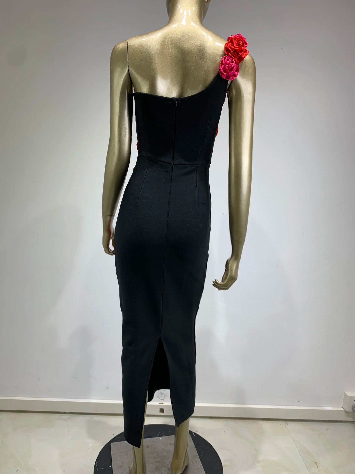 One Shoulder Rose Detail Midi Dress Black HV1094