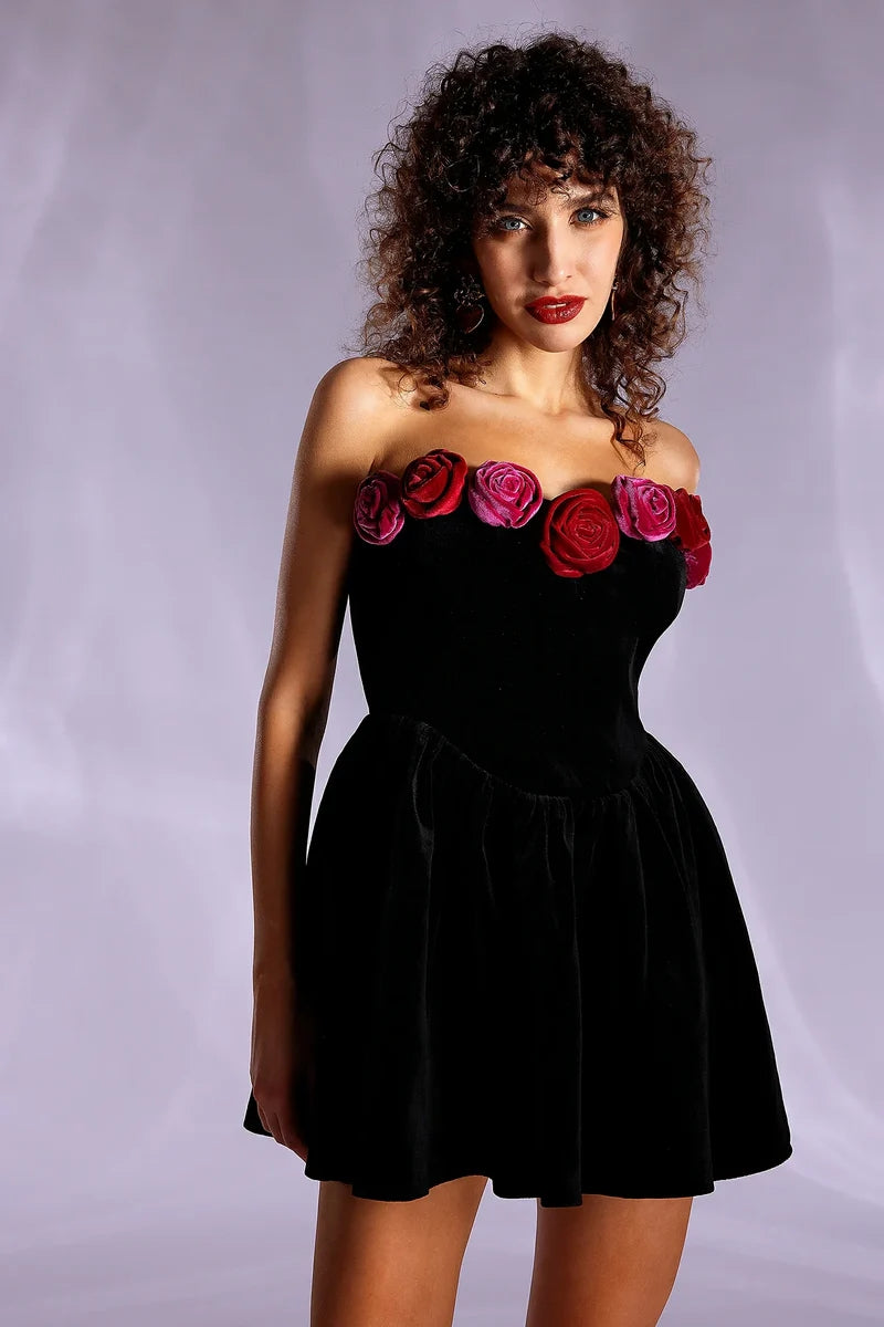 Flower Detail Strapless A Line Velvet Dress Black HV1173