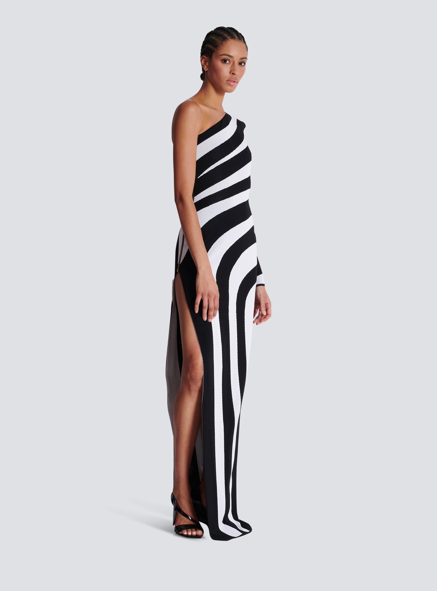 One Sleeve Striped Maxi Dress Black White HV1823