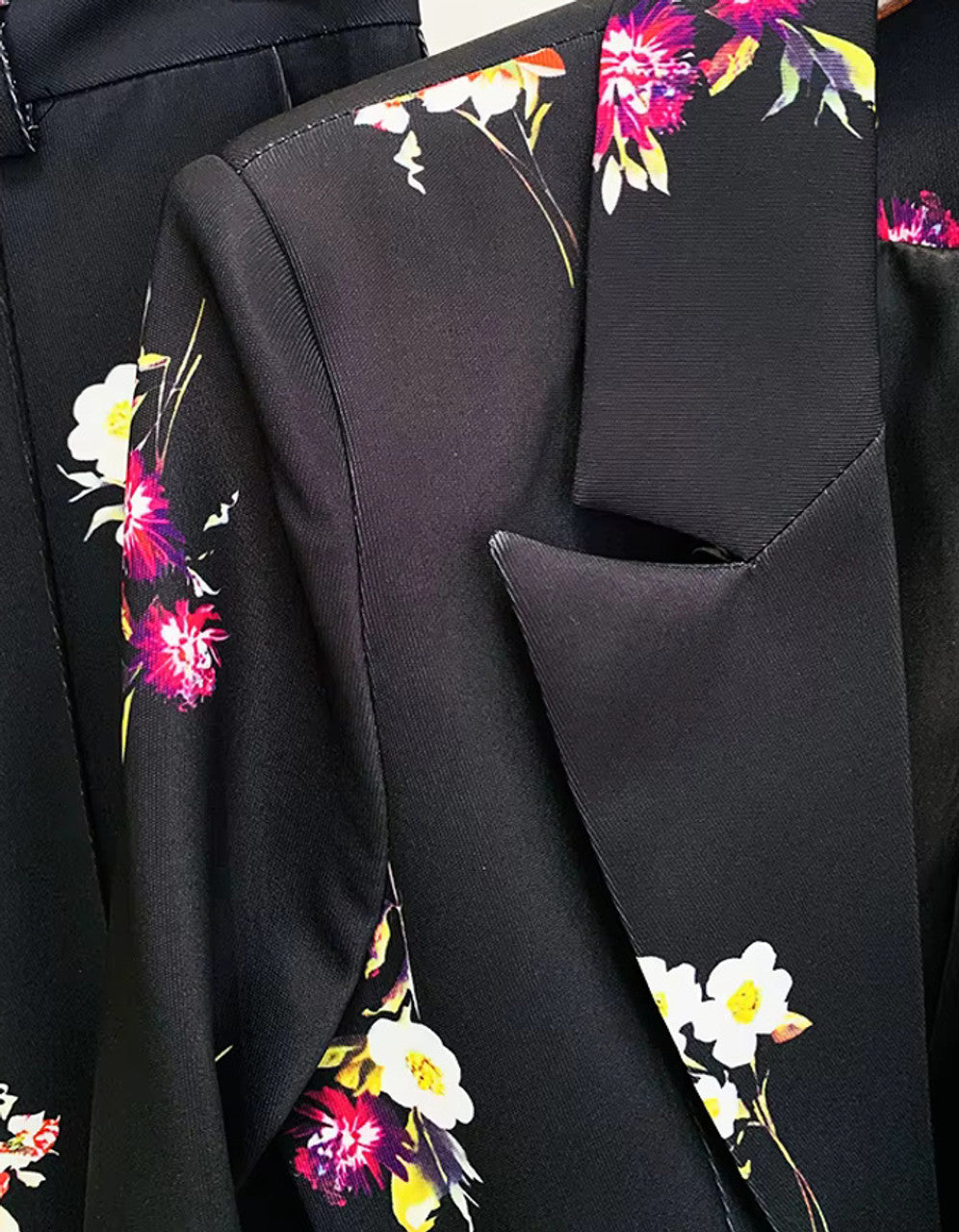 Long Sleeve Floral Suit Black