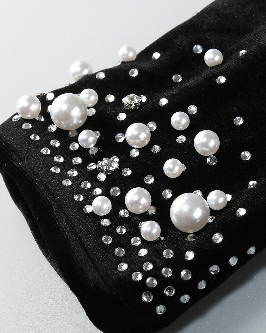 Long Sleeve Pearl Crystal Maxi Velvet Dress Black HV1928