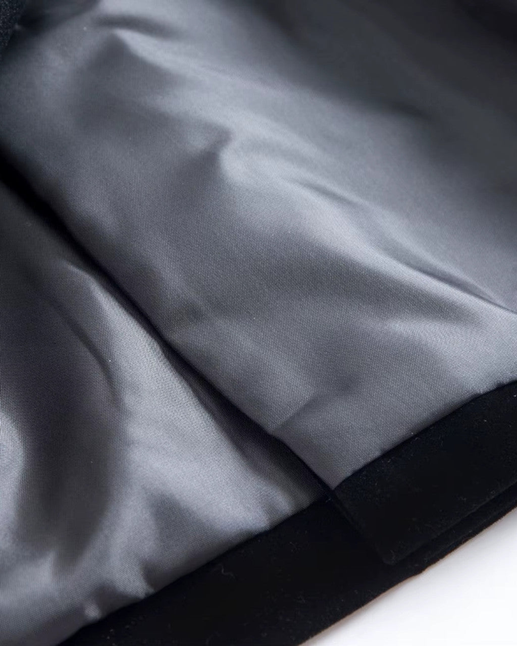 Long Sleeve Velvet Blazer