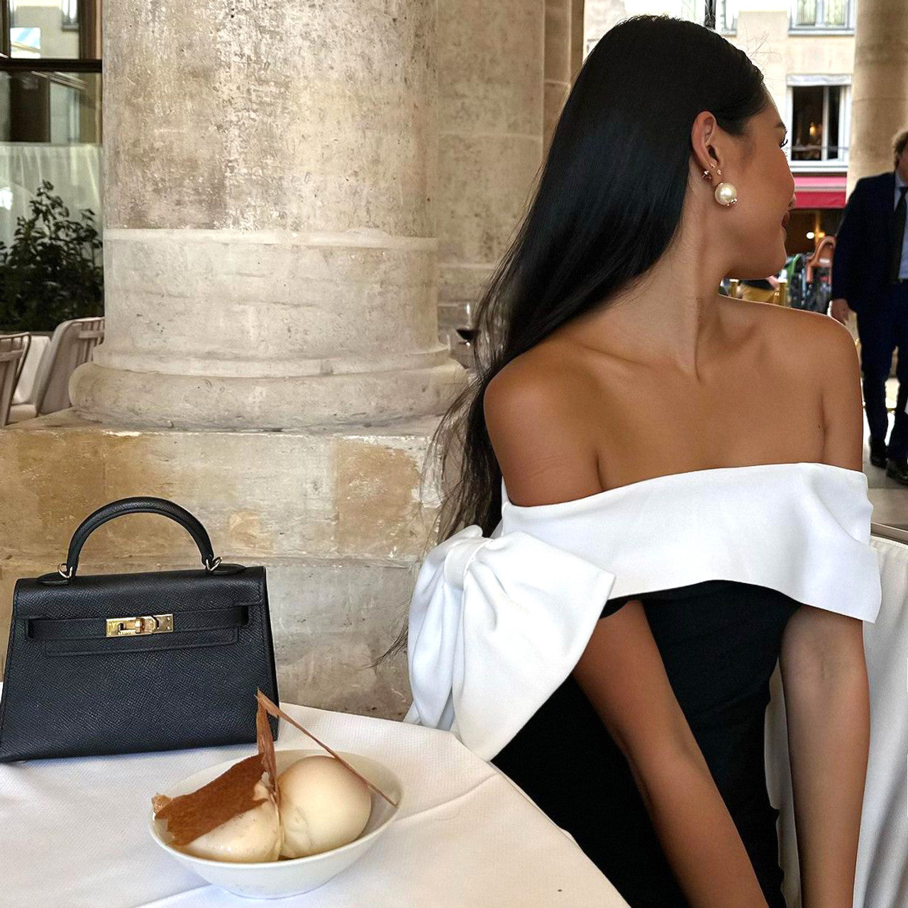 One Shoulder Bow Detail Midi Dress Black White