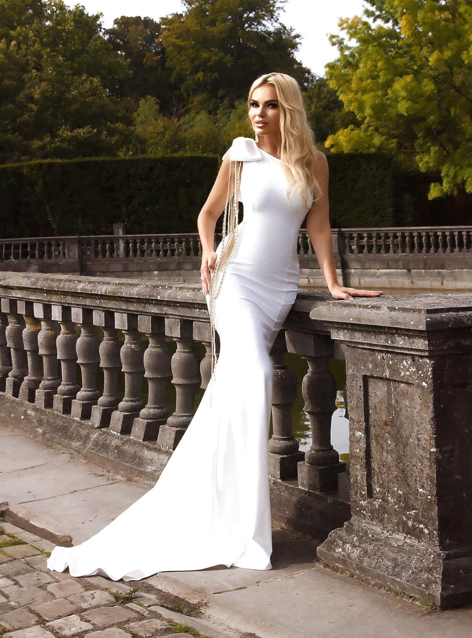 One Shoulder Chain Detail Maxi Dress White