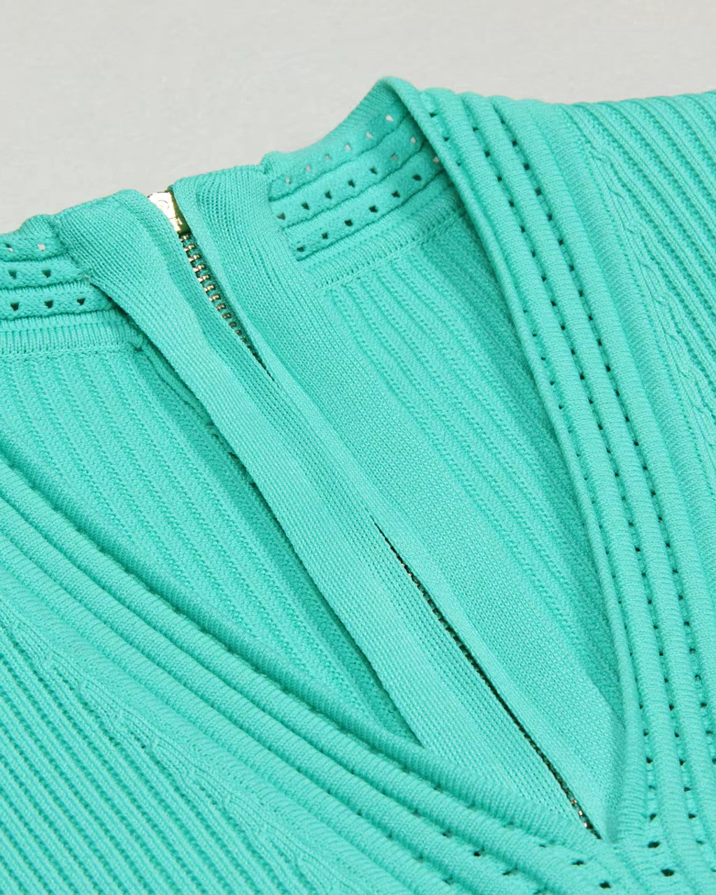 Short Sleeve Fluted Knitted Dress