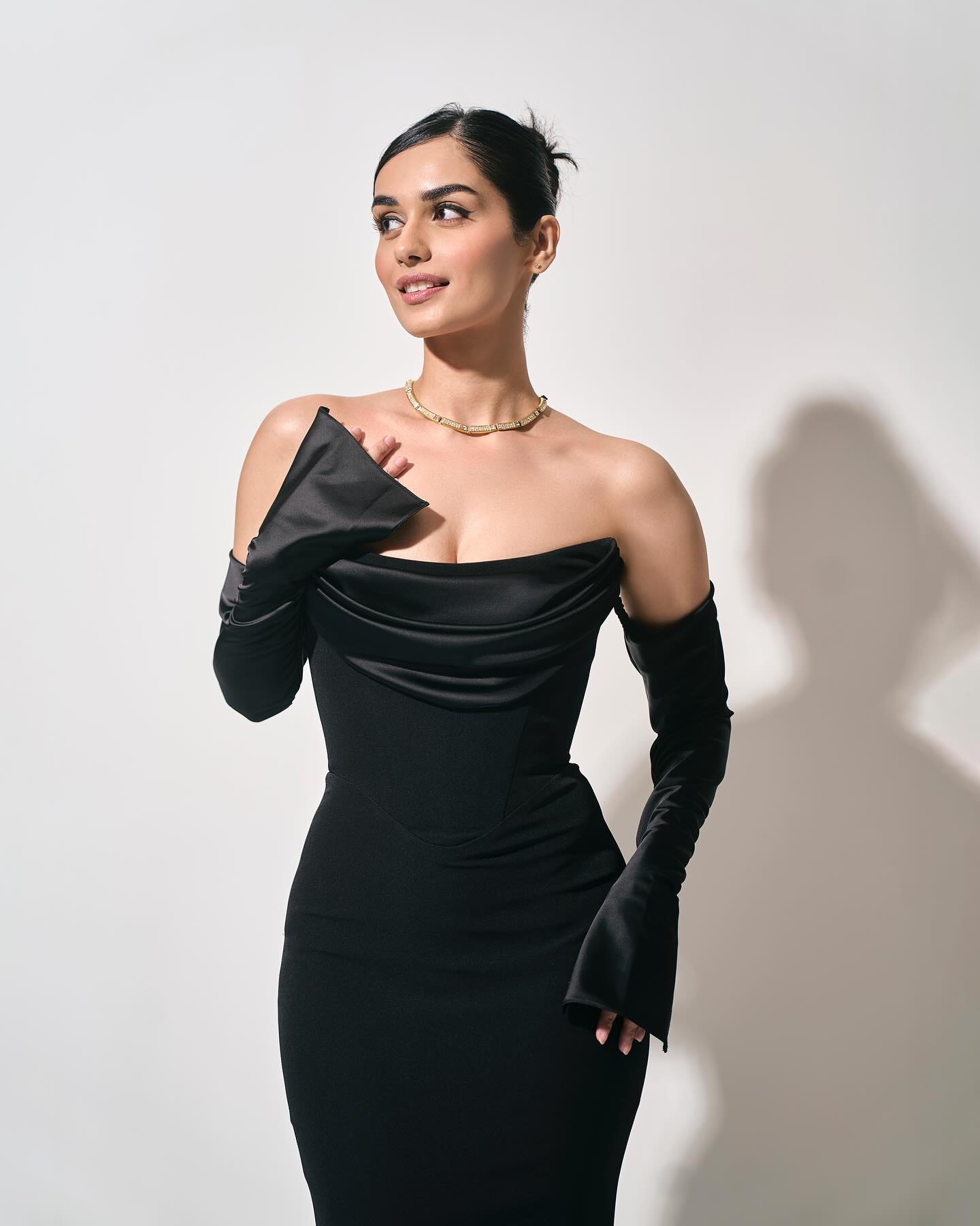 Long Sleeve Strapless Draped Maxi Dress HV2127