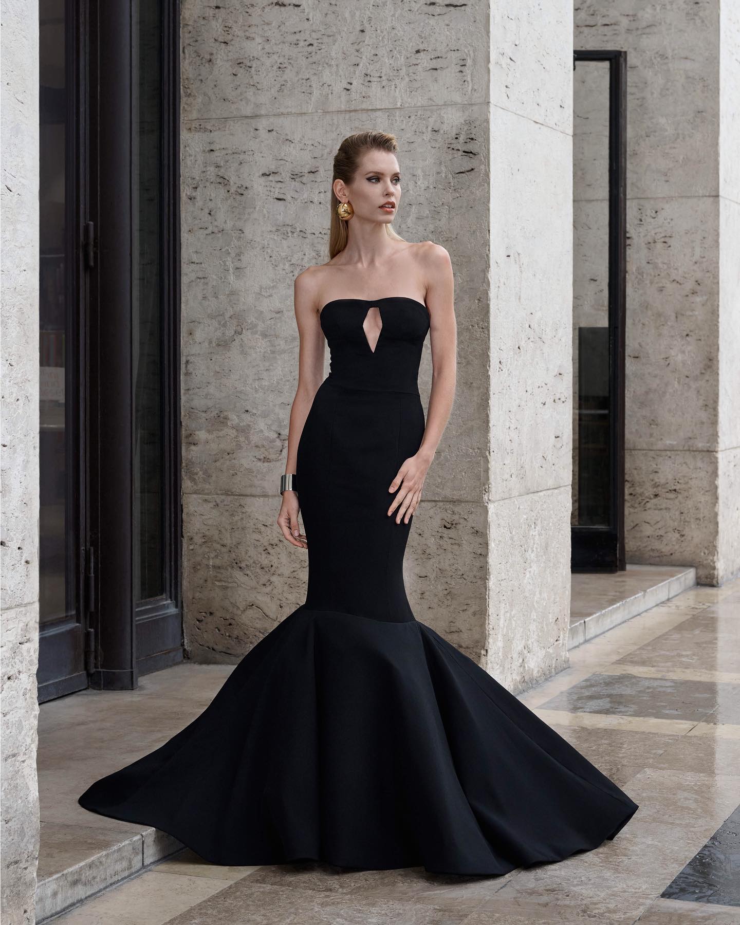Strapless Mermaid Maxi Dress Black HV2078
