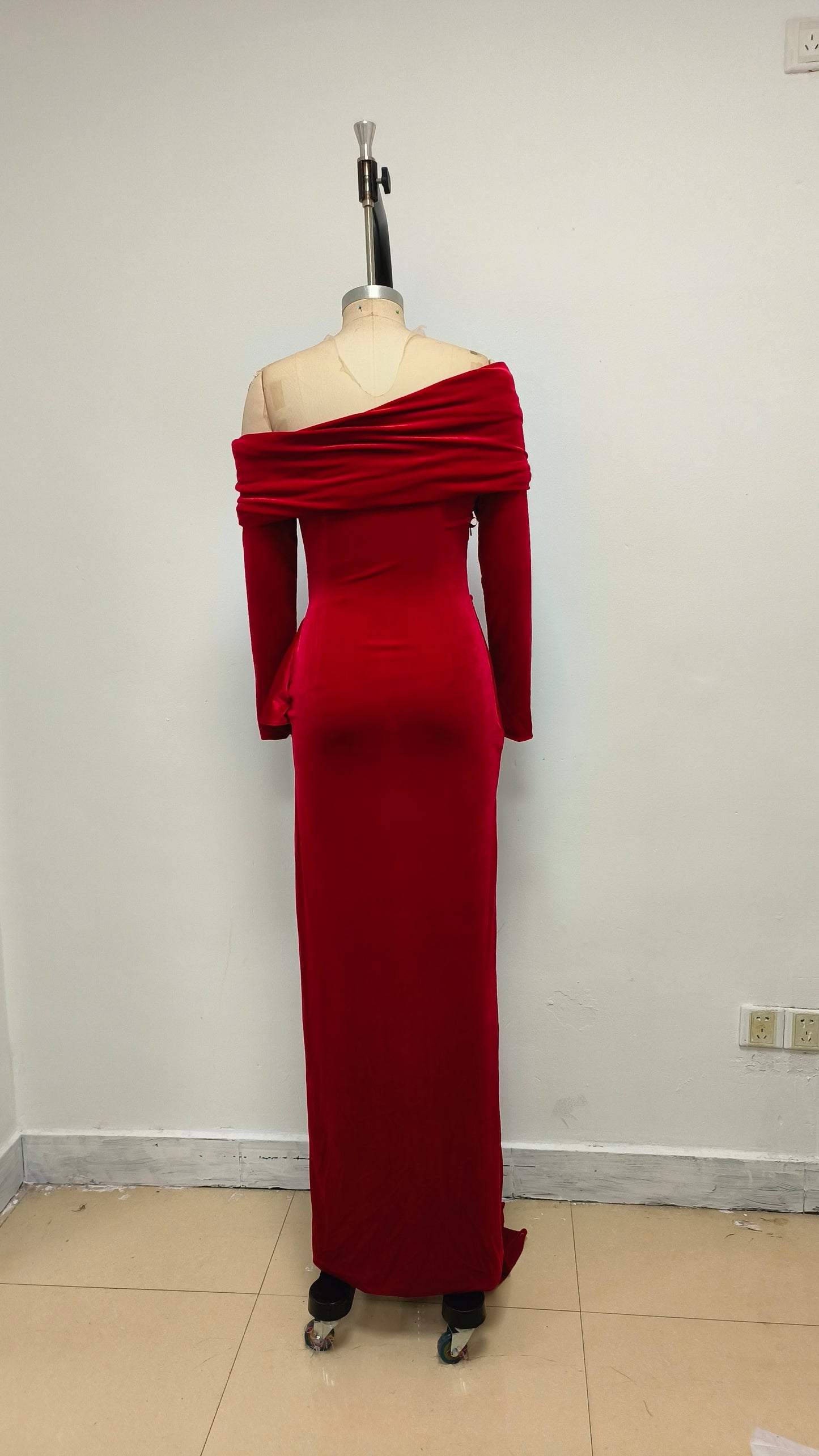 Long Sleeve Draped Bardot Maxi Velvet Dress Red HV2061