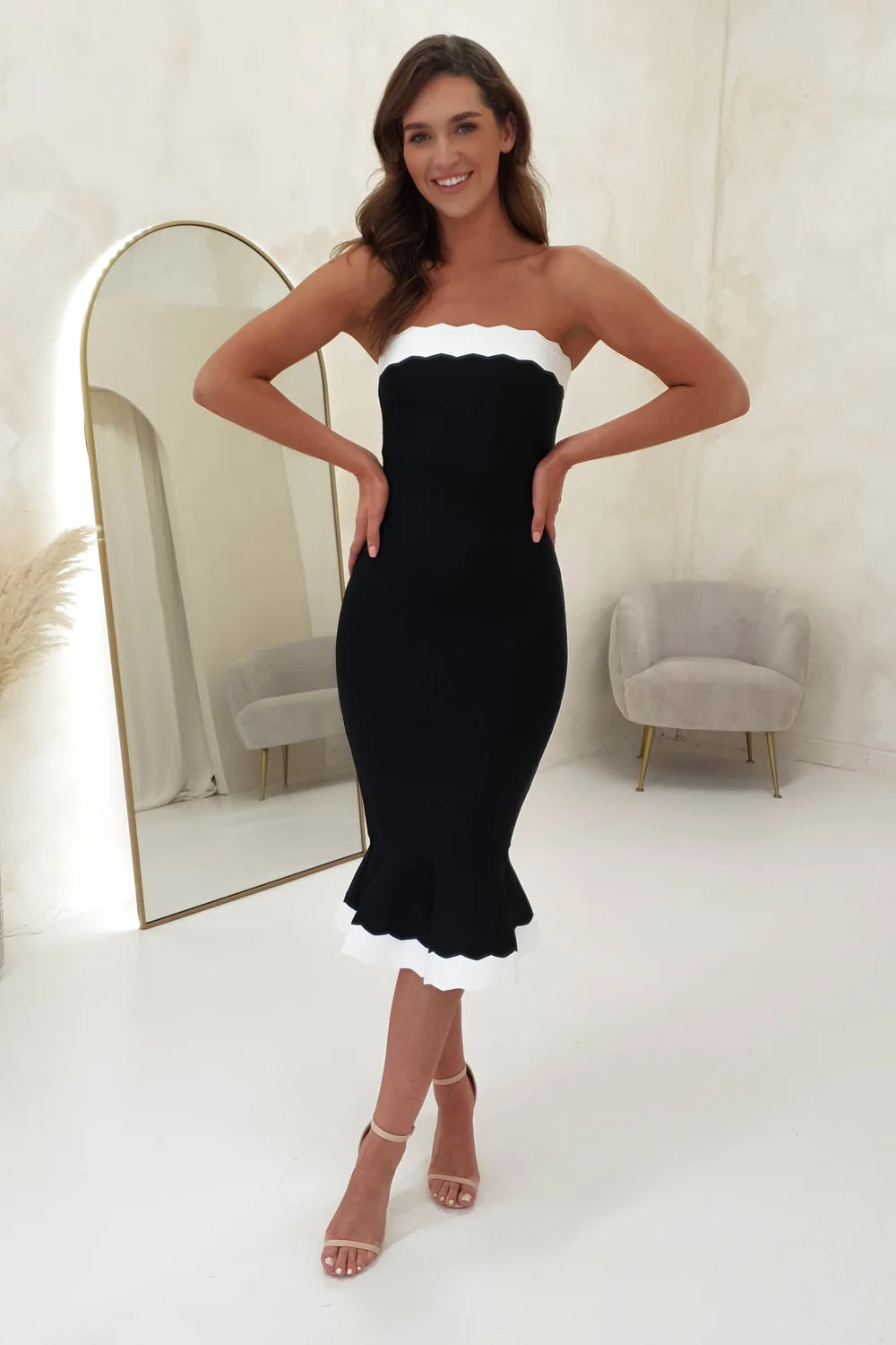 Strapless Scalloped Fluted Midi Dress Black White HV1334