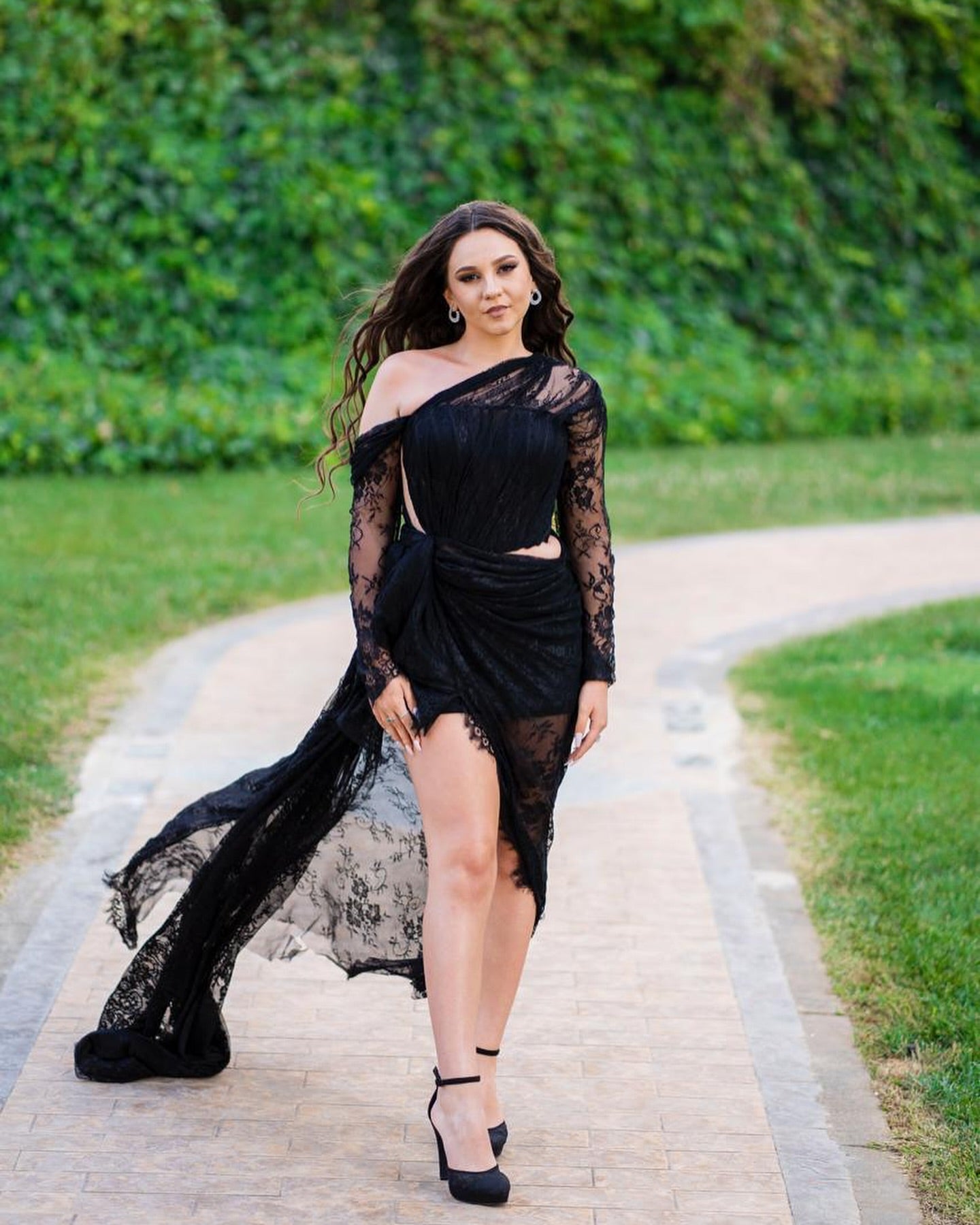 Long Sleeve Draped Lace Maxi Dress Black HV1744