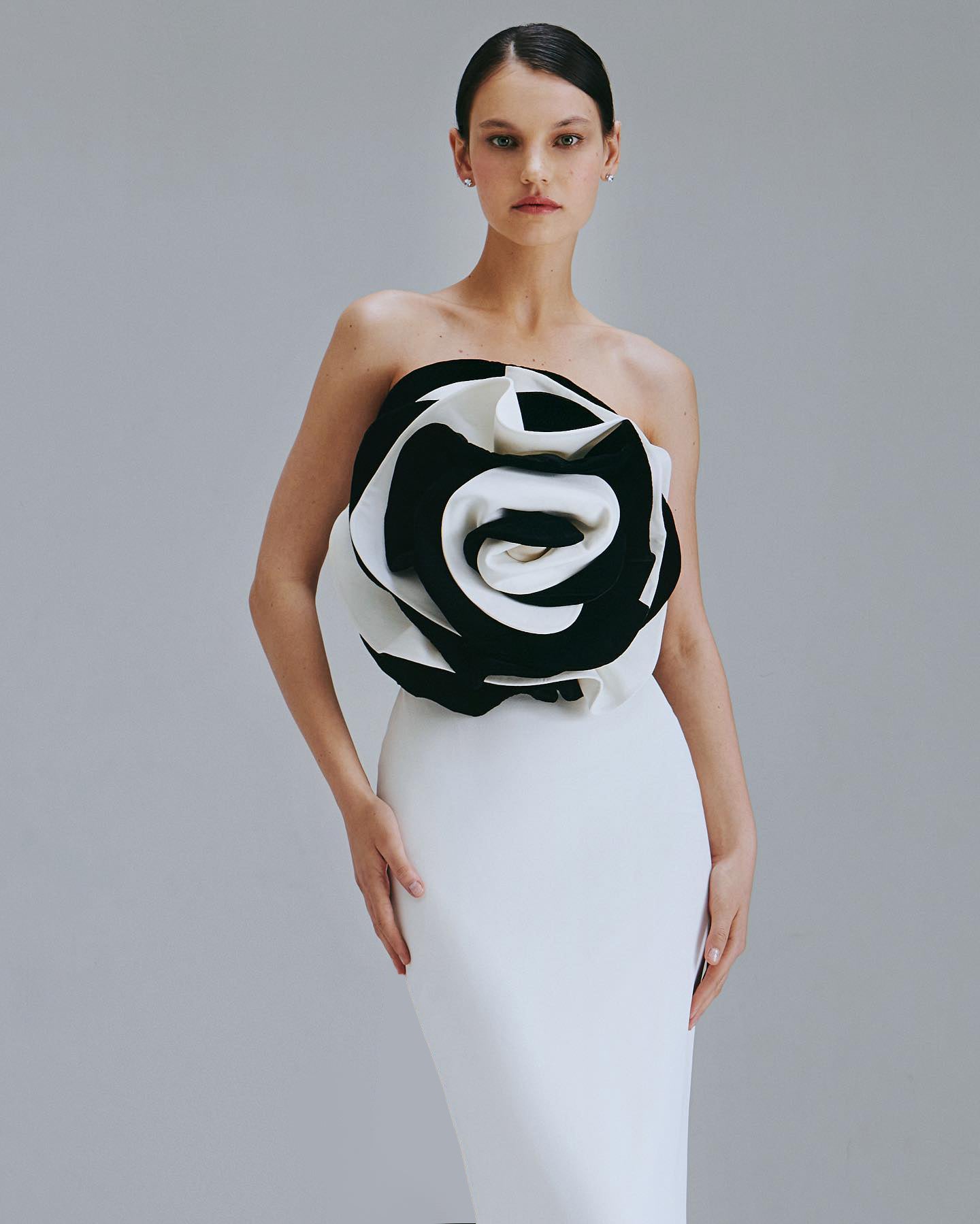 Strapless Floral Maxi Dress White Black HV1642