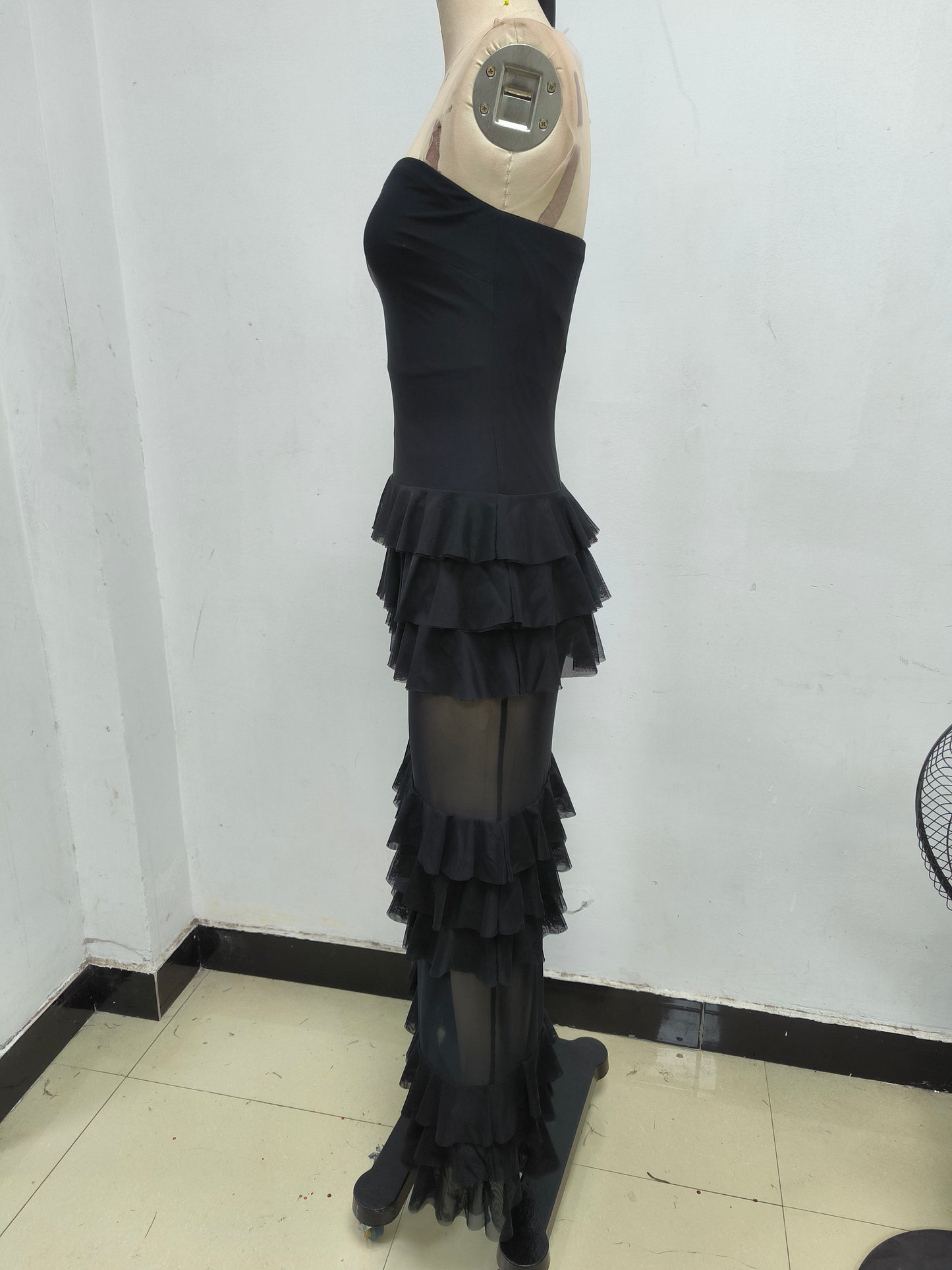 Strapless Ruffle Mesh Maxi Dress Black S025