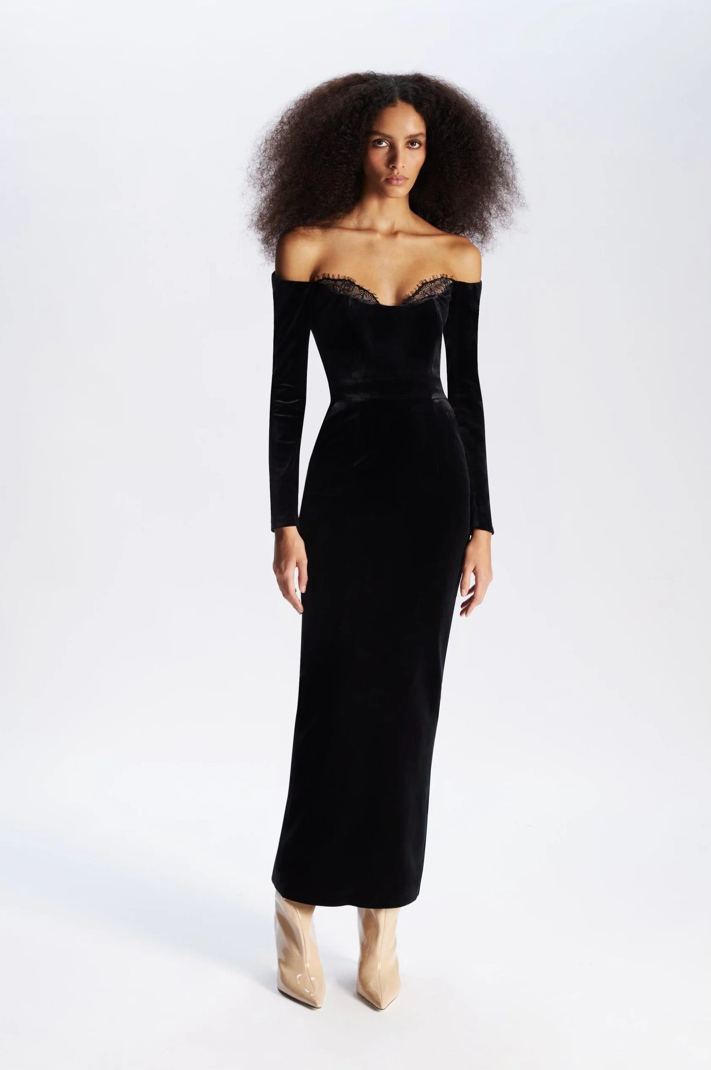Long Sleeve Lace Insert Maxi Velvet Dress Black HV9962