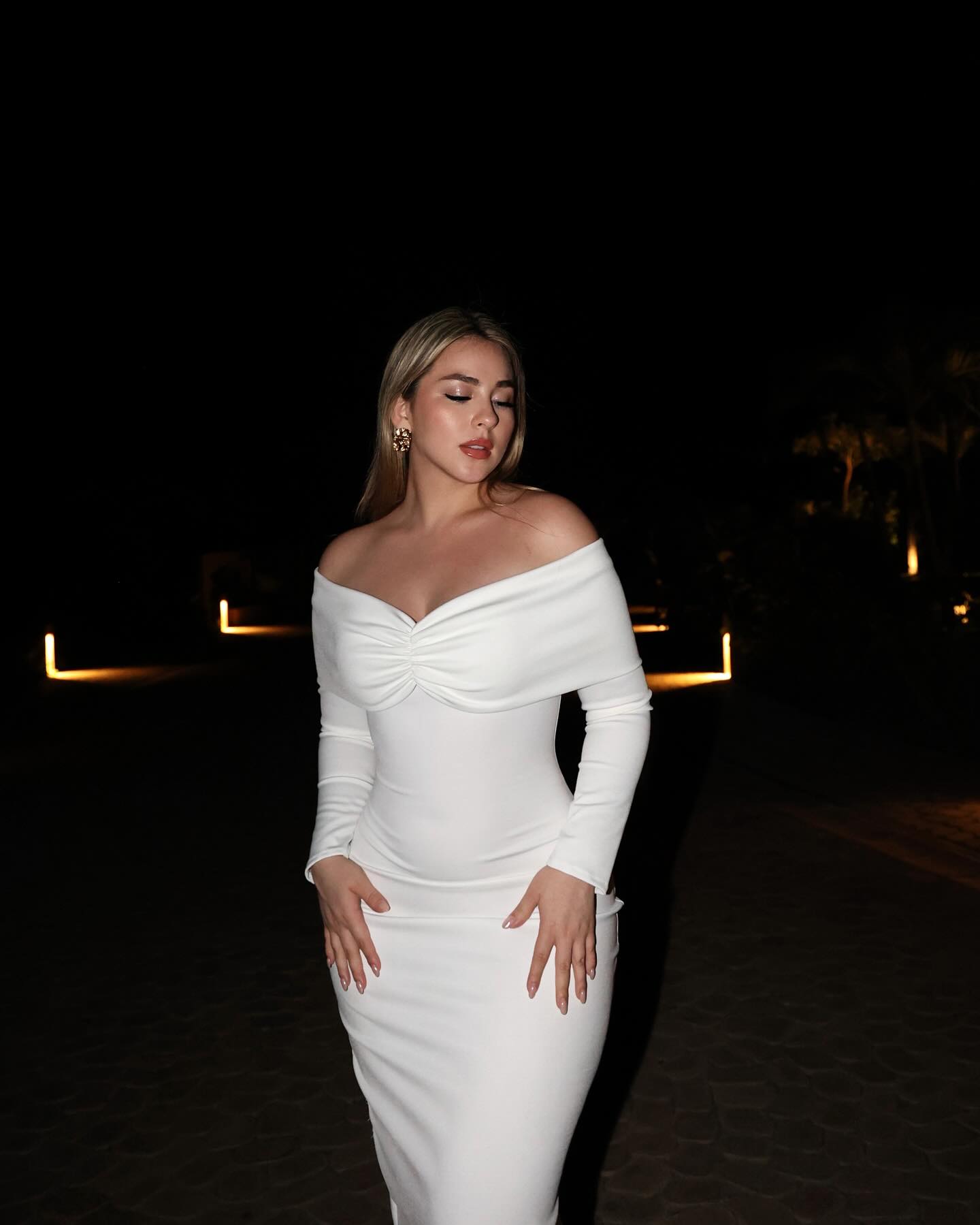 Long Sleeve Off The Shoulder Maxi Dress HV1060