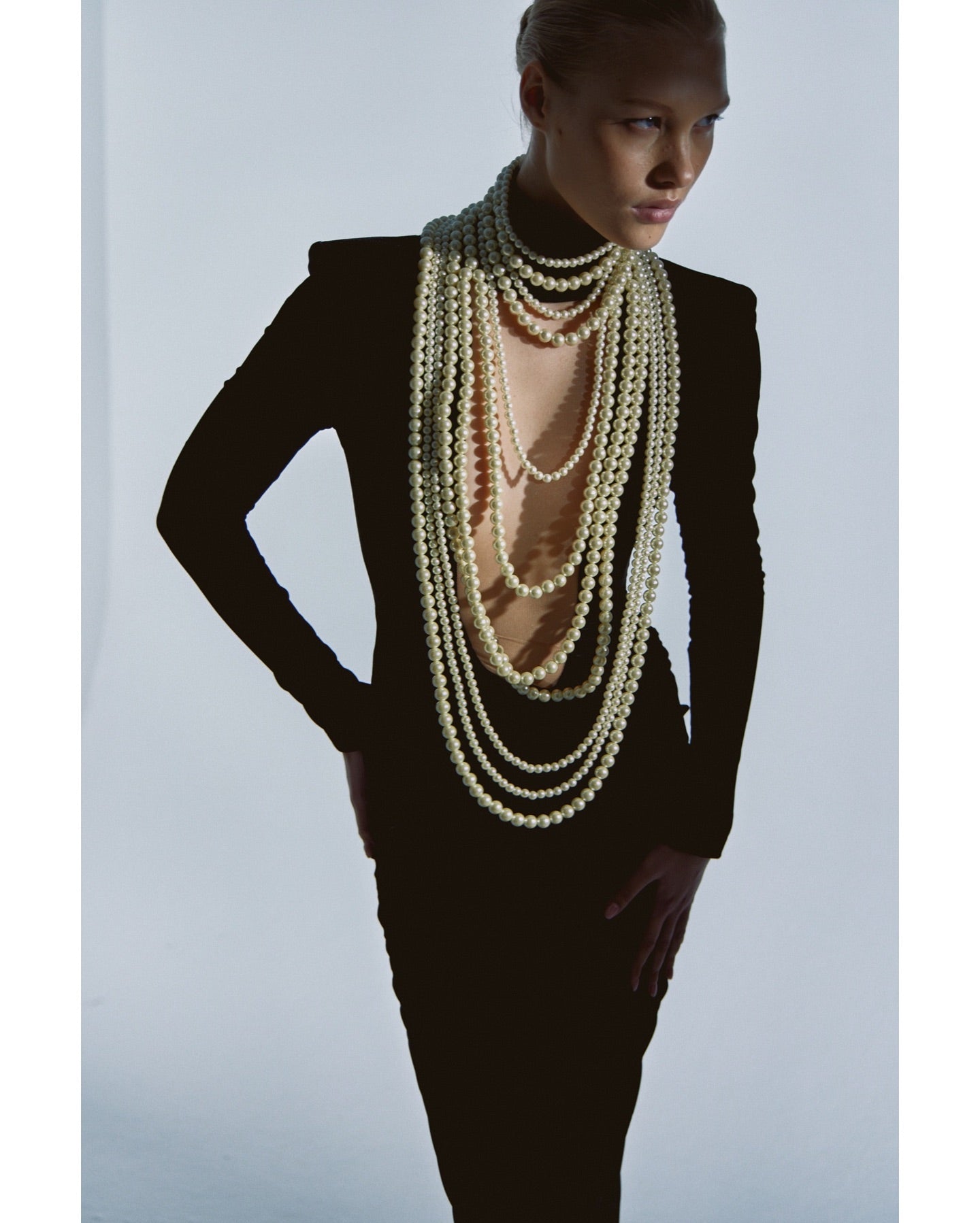 Long Sleeve Pearl Necklace Maxi Dress Black HV1700