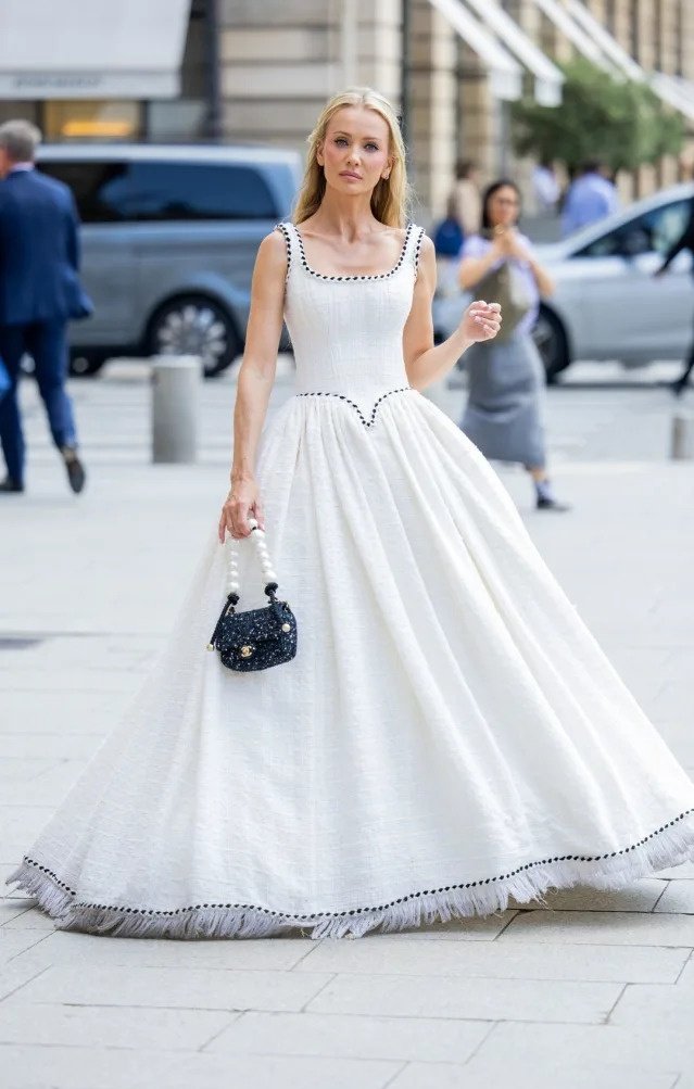 Princess Maxi Dress Ivory HV2073