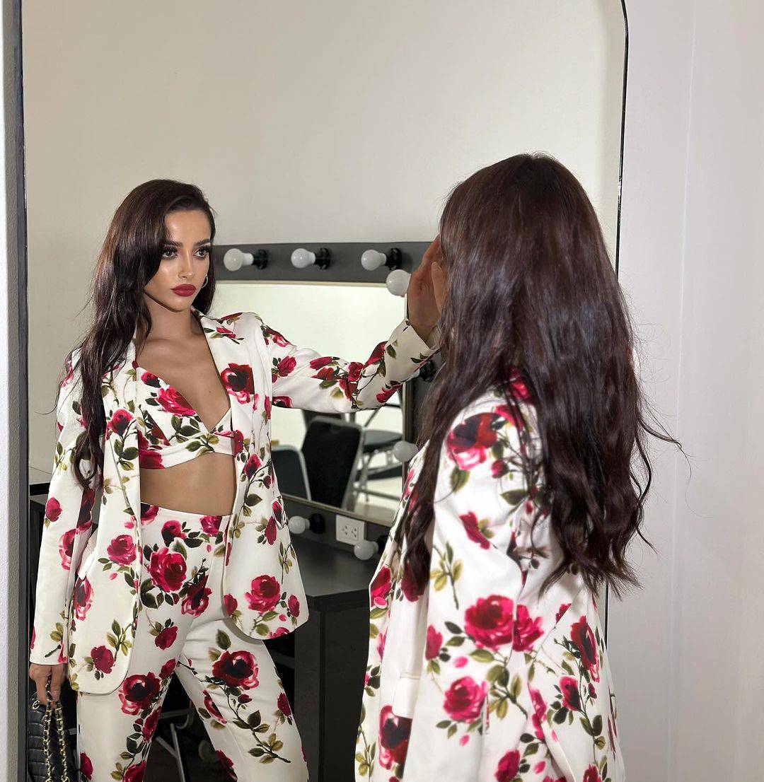 Floral Three Piece Suit HV9975