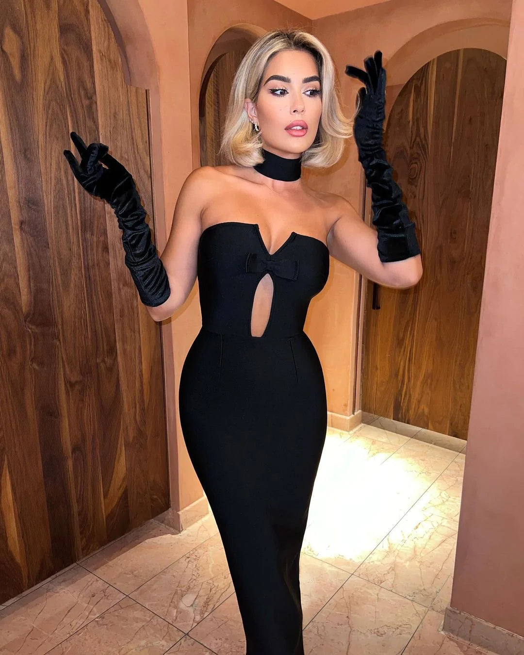 Choker Strapless Bow Maxi Dress HV8535