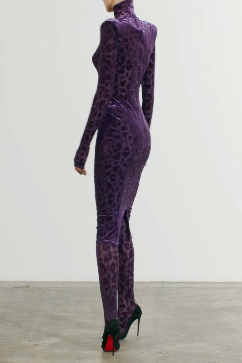 Long Sleeve Animal Print Midi Velvet Dress HV7605