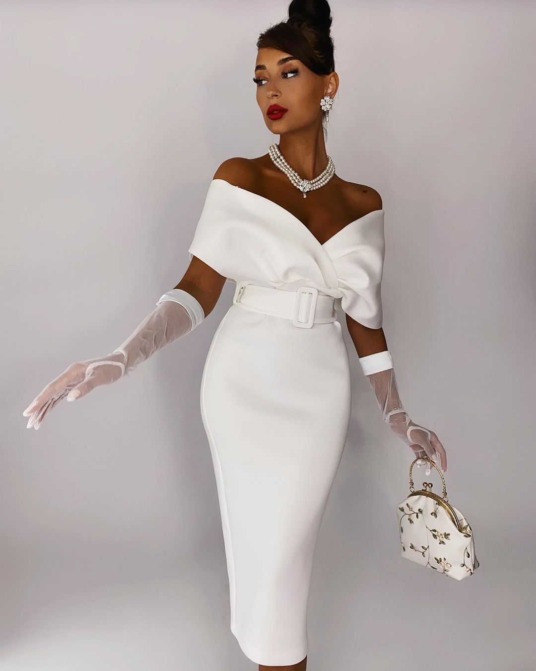 Off The Shoulder Belt Midi Dress HV7760