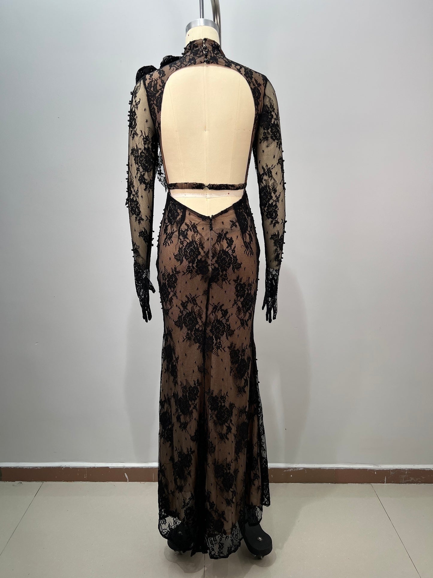 Long Sleeve Lace Backless Maxi Dress Black Nude HV2903