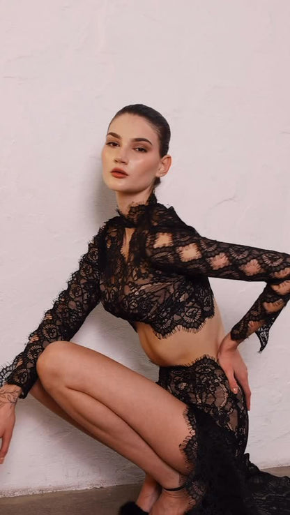 Long Sleeve Cut Out Lace Maxi Dress Black HV2038