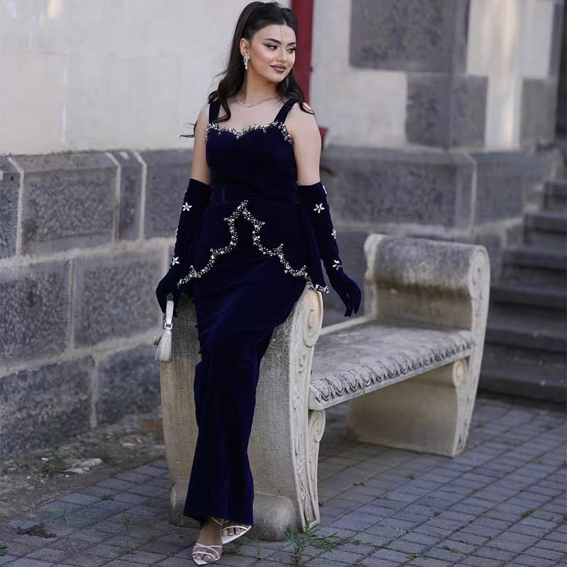 ชุดเดรสยาว Peplum แต่งคริสตัล สีดำ HV2670