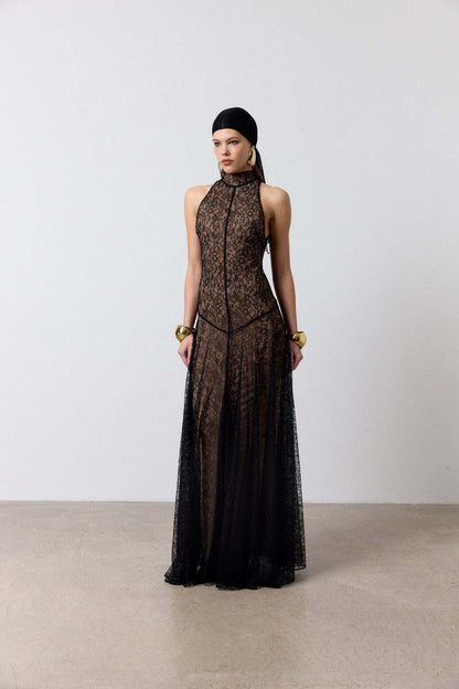 ชุดเดรสยาวทรงเอลูกไม้ สีดำ HV2730