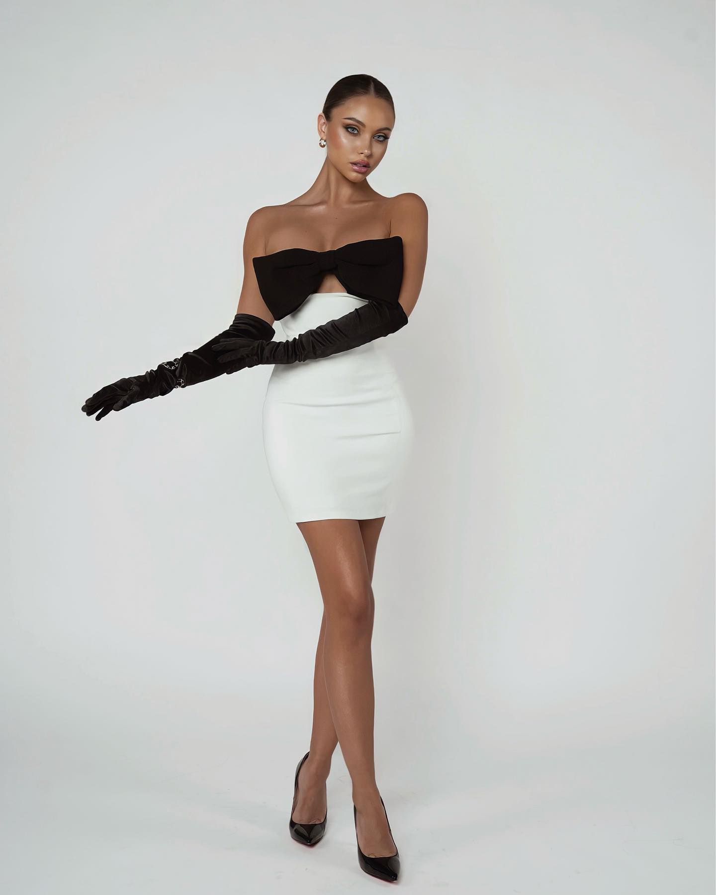 Strapless Bow Detail Dress Black White HV9537