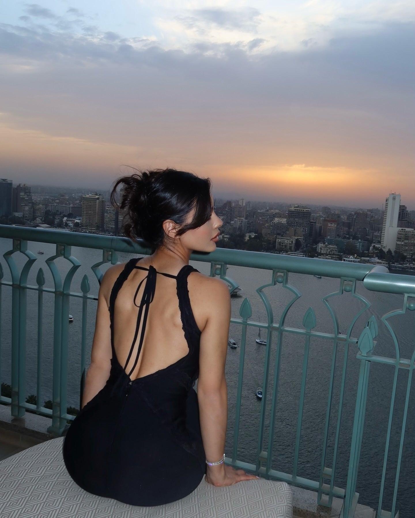 Scalloped Lace Backless Maxi Dress Black HV2421