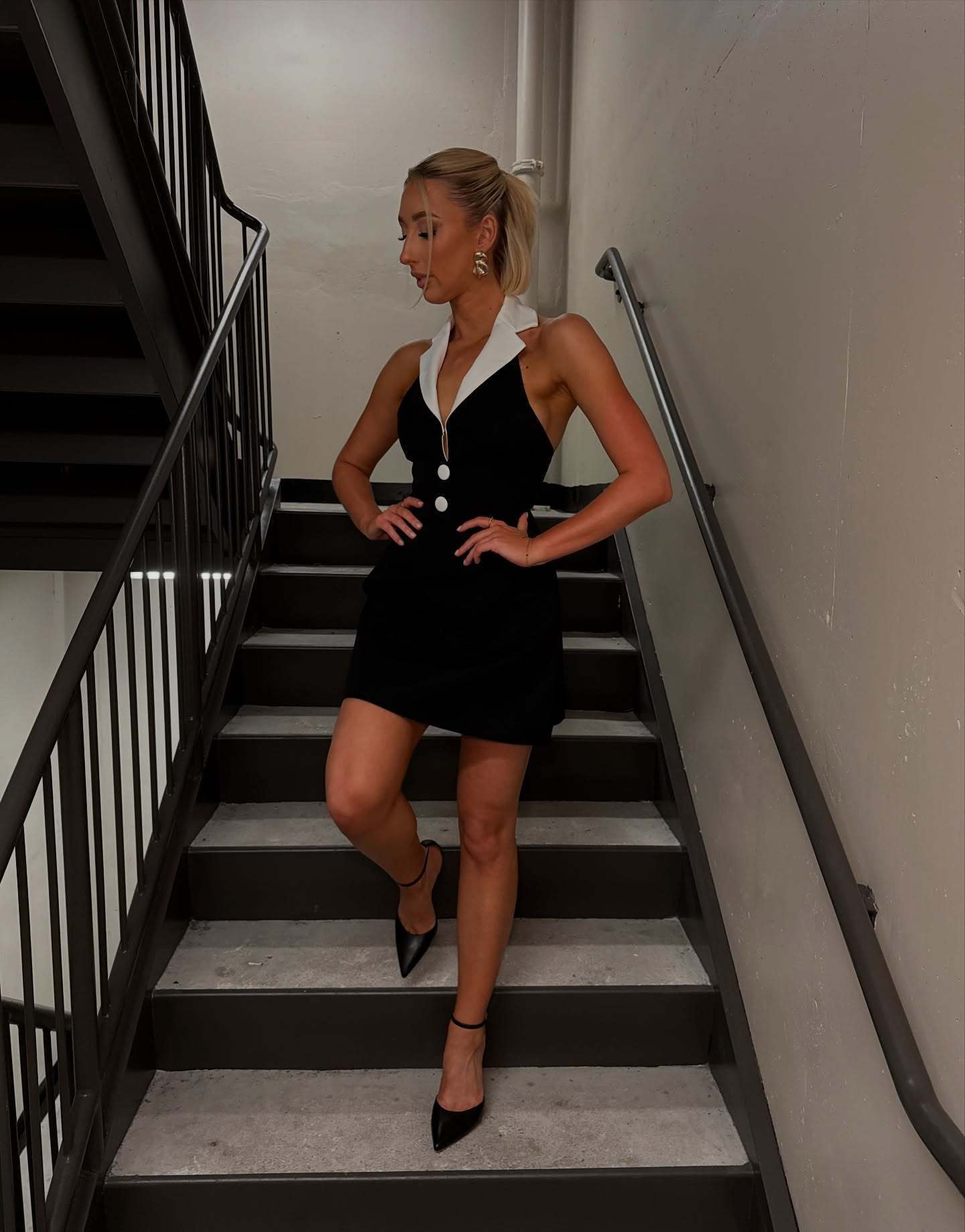 Halter Lapel Collar Dress Black White HV2543