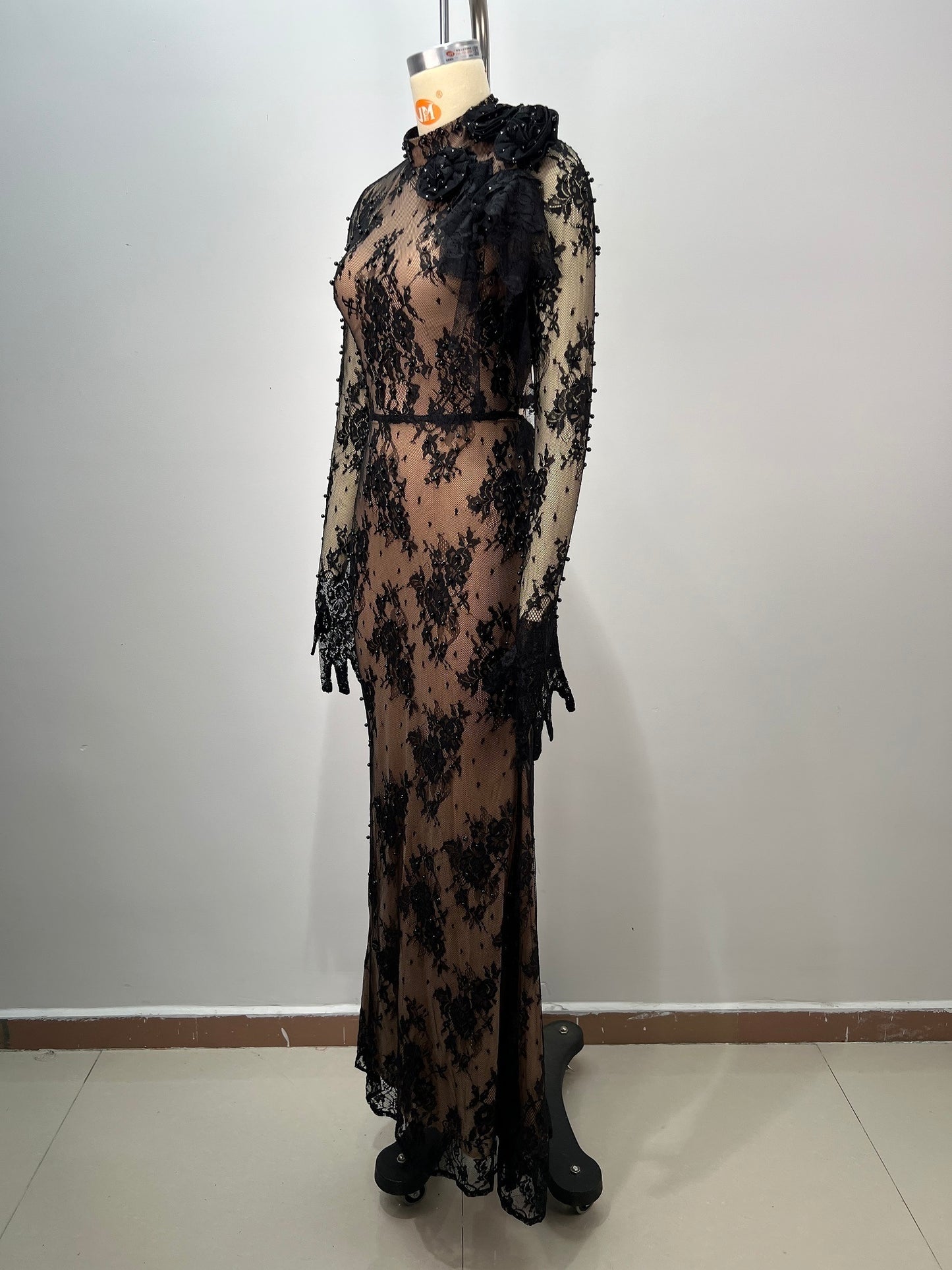 Long Sleeve Lace Backless Maxi Dress Black Nude HV2903
