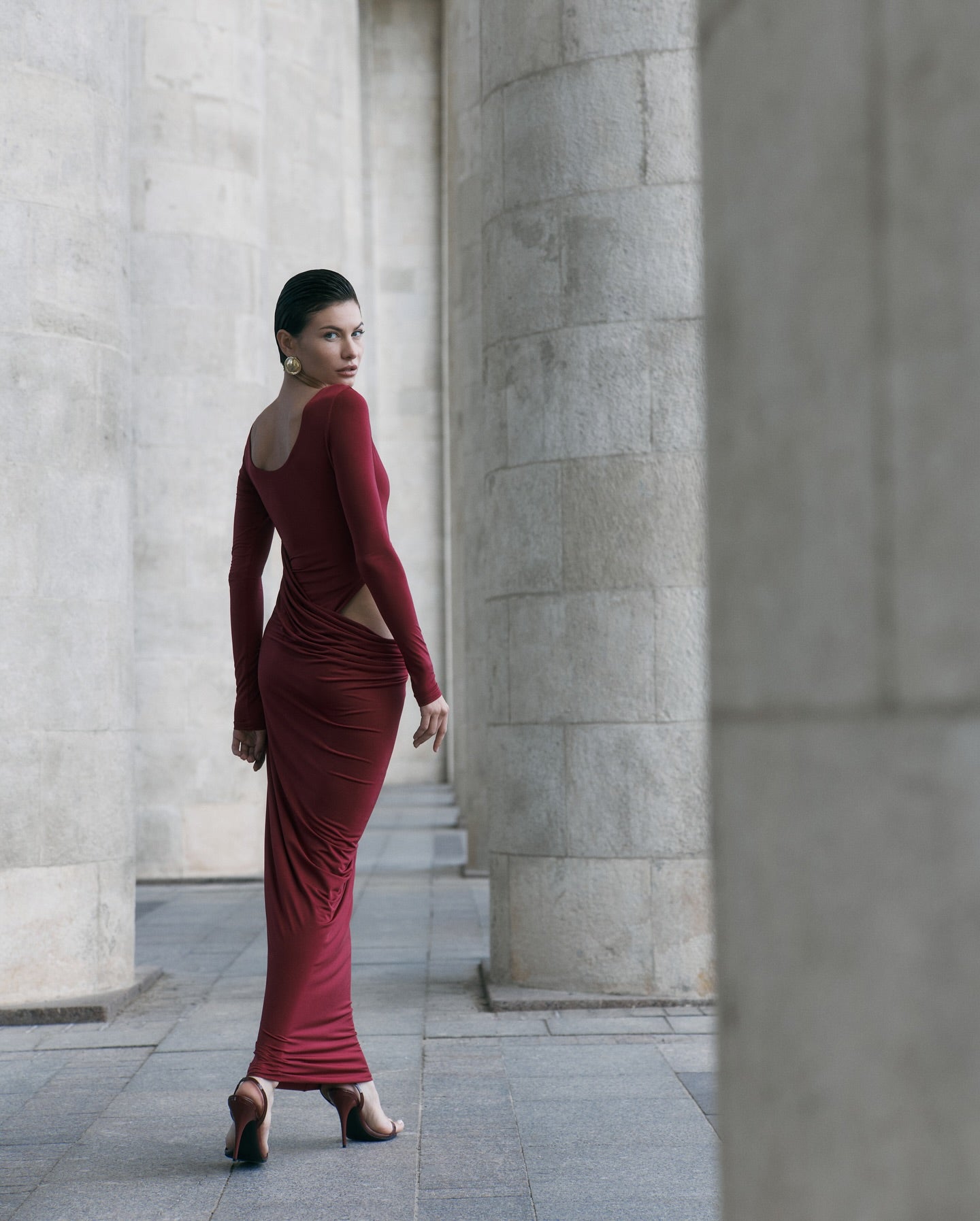 Long Sleeve Cut Out Detail Maxi Dress Burgundy HV3150