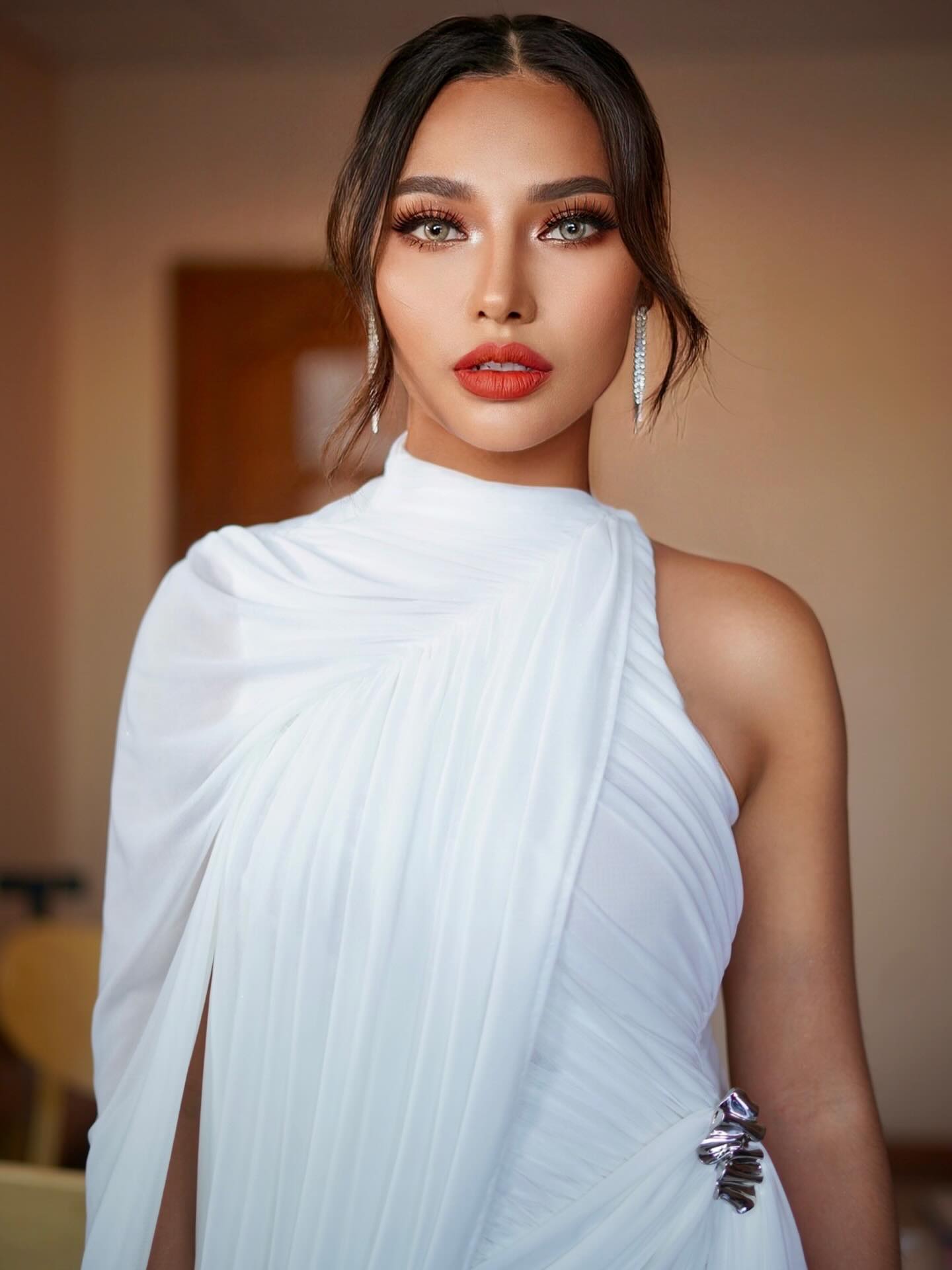 One Shoulder Draped Dress White HV0077