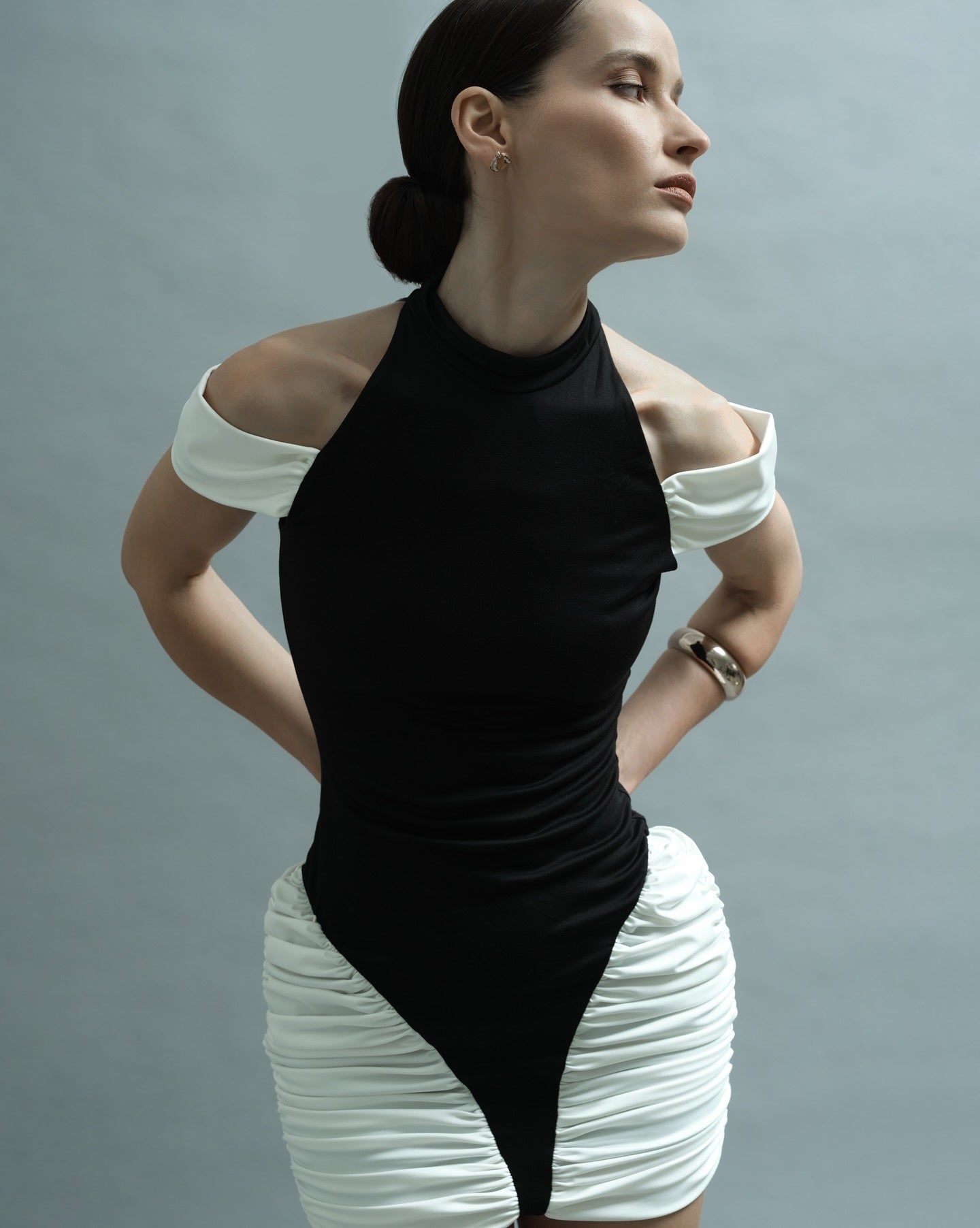 Cold Shoulder Ruched Dress Black White HV2660