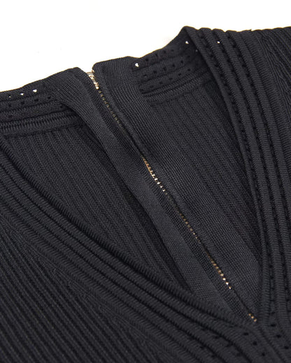 Short Sleeve Fluted Knitted Dress